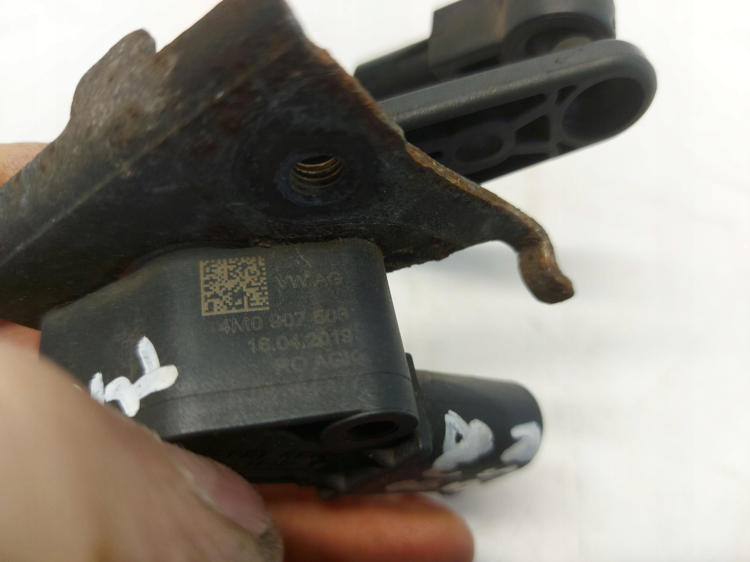 AUDI RS5 8W8 Sensor poziomowania heck 4M0907503