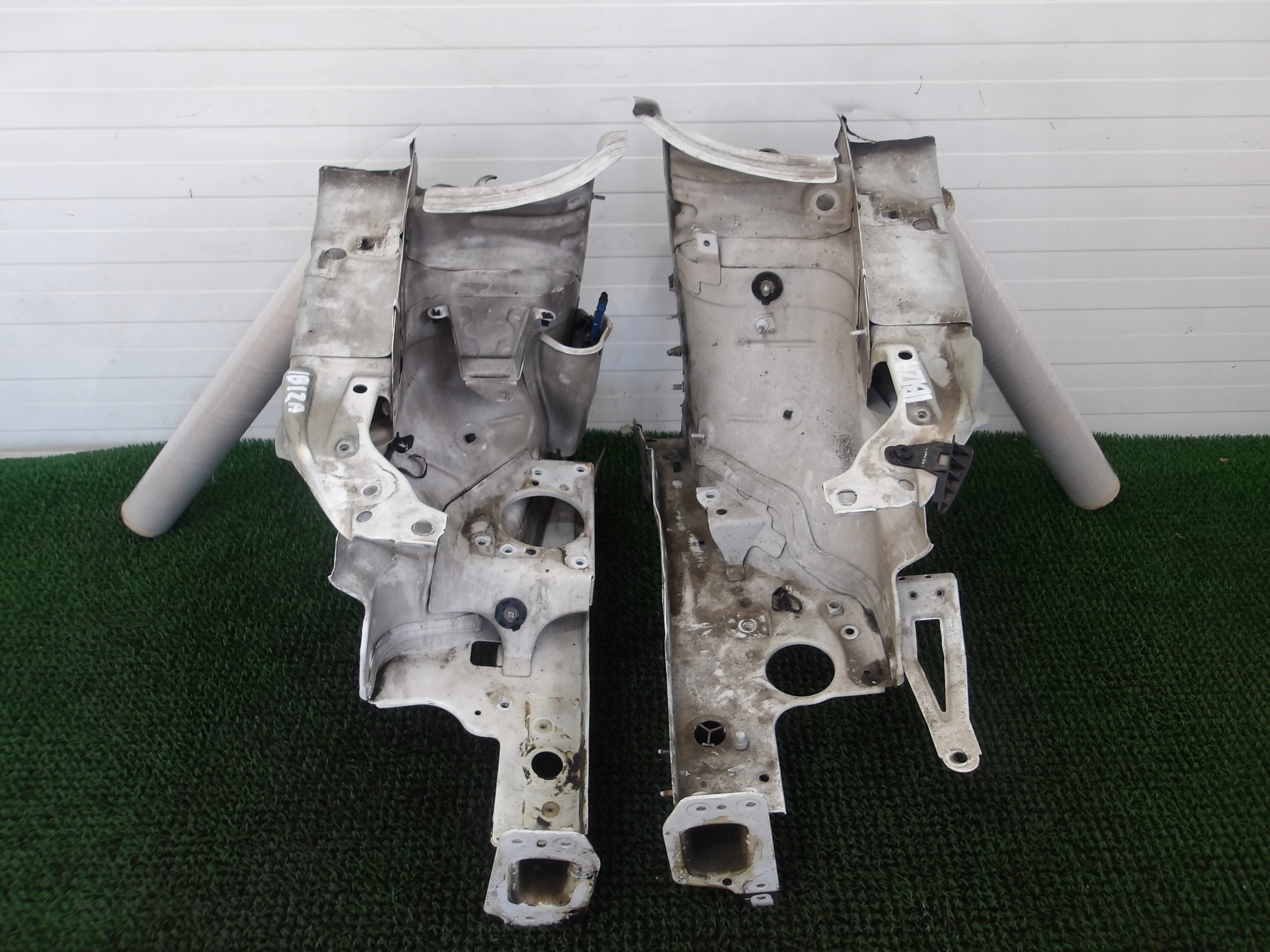 SEAT IBIZA IV 6J 08-17 quarter left FARTUCH front