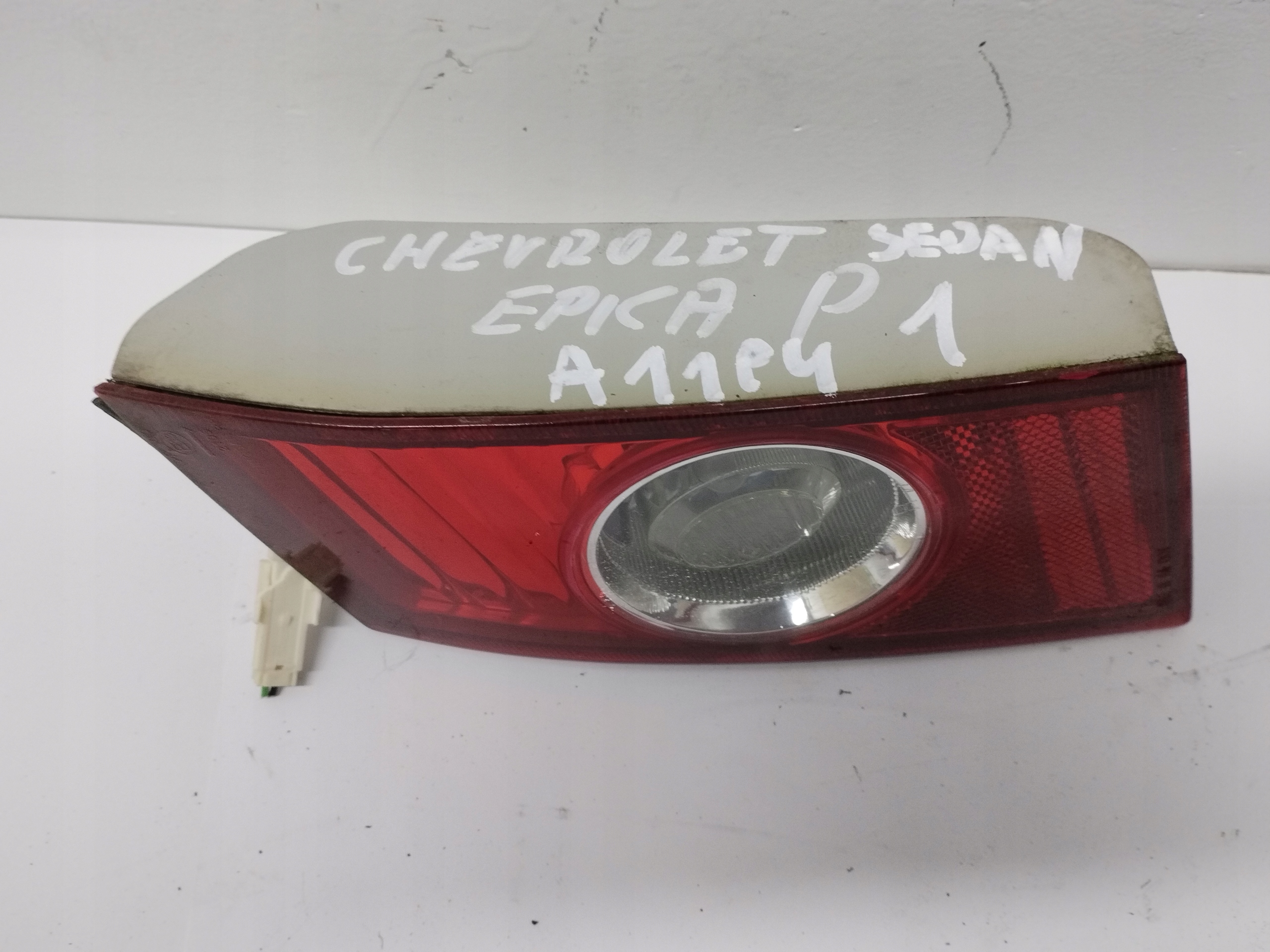 CHEVROLET EPICA 06- light rear right to the bonnet
