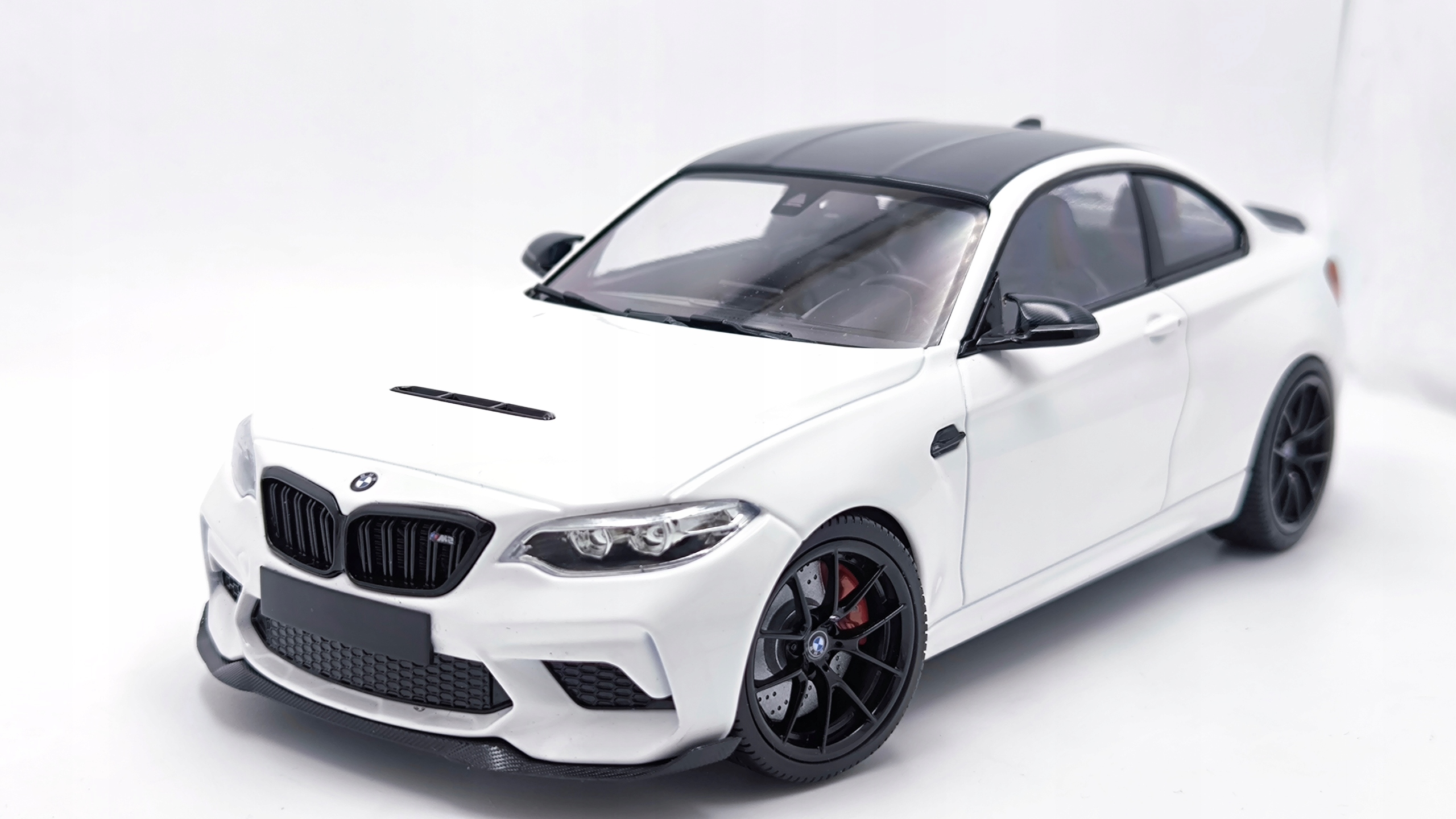 Bmw M2 Cs F87 2020 1:18 Minichamps