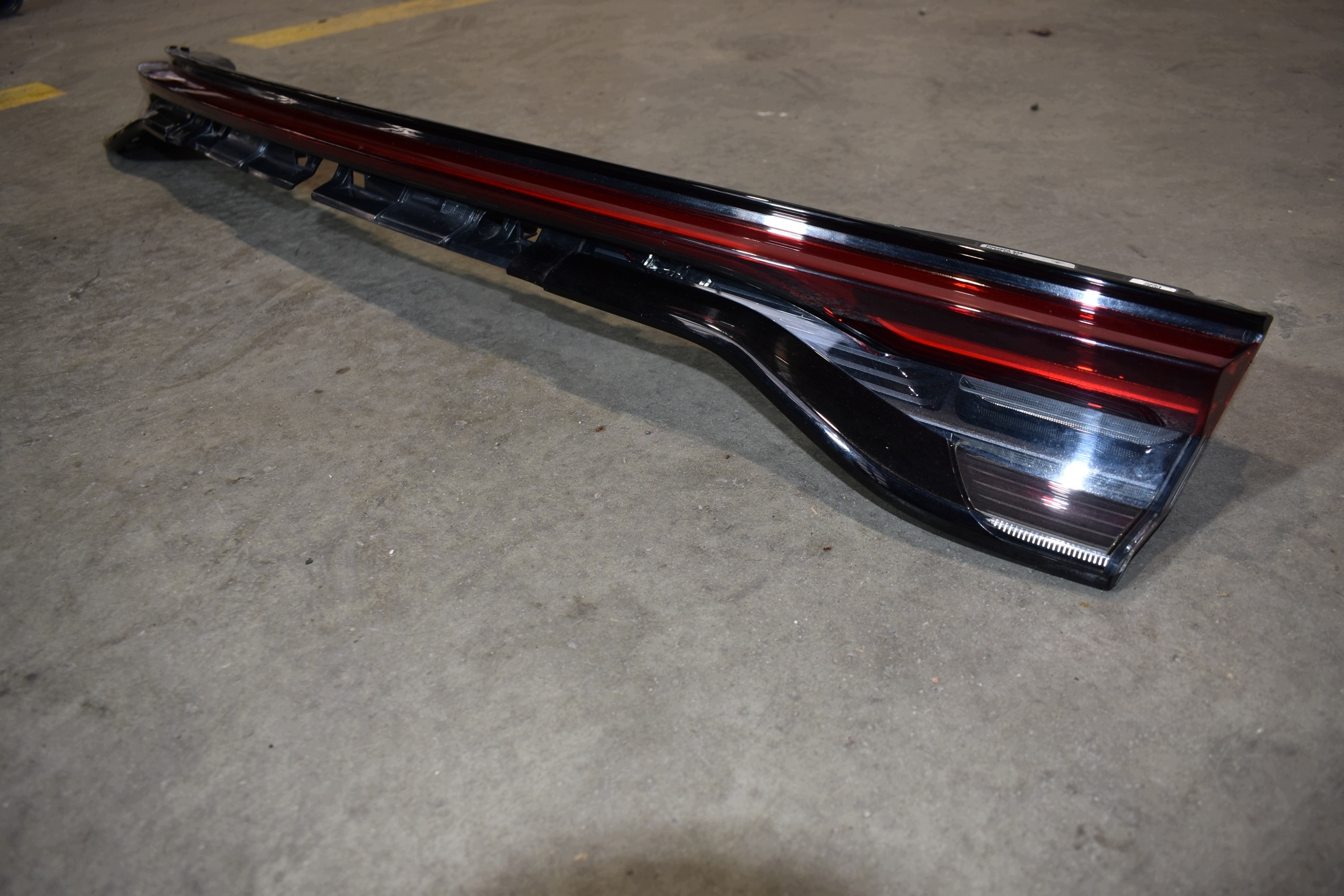 IDEALNE lights rear part rear. KPL. PORSCHE PANAMERA 971 LIFT 1