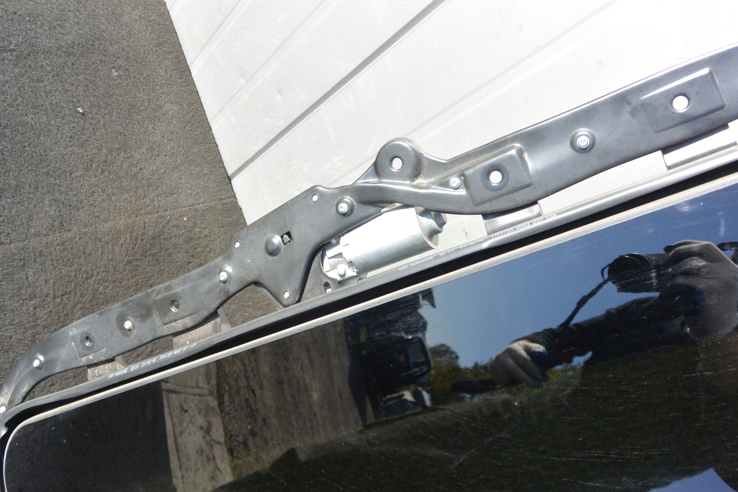 156654884566a04d1a1b2e633761