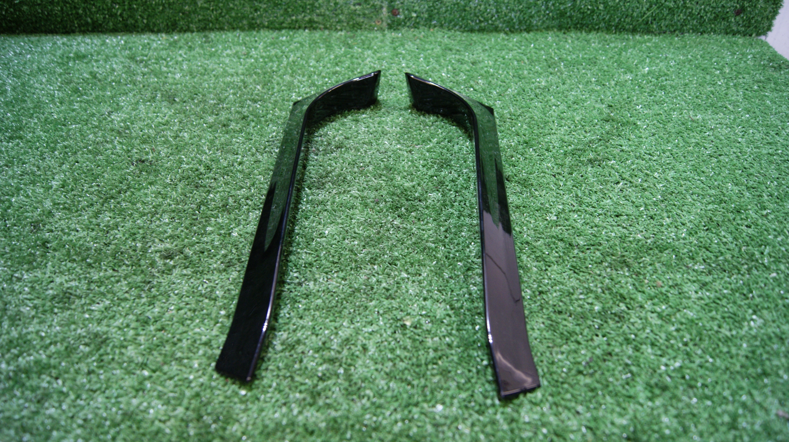 Carénage du capot VOLKSWAGEN GOLF 6 GTI 3D