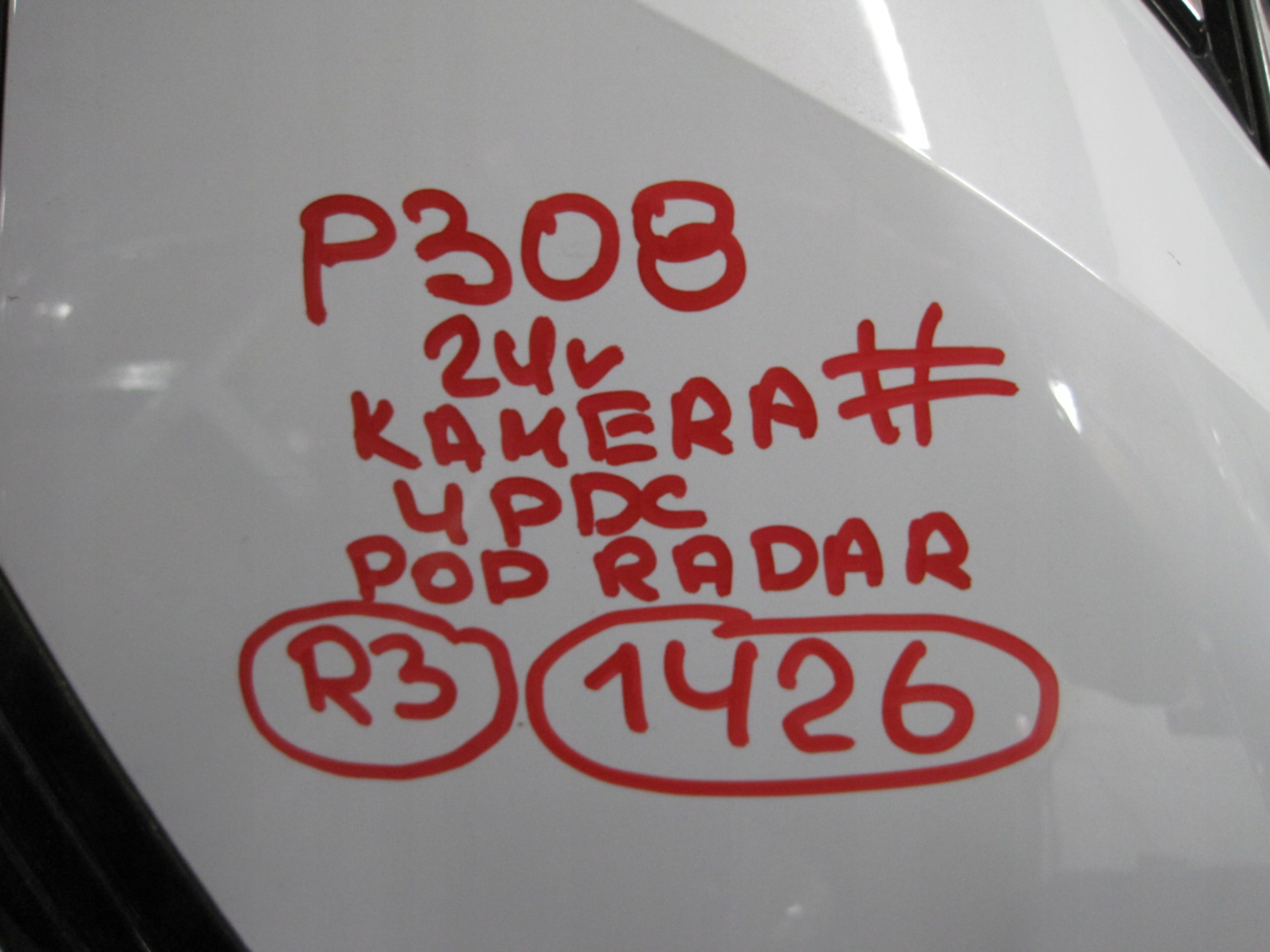 bumper PEUGEOT 308 4 PDC 24R KAMERA T10 front front