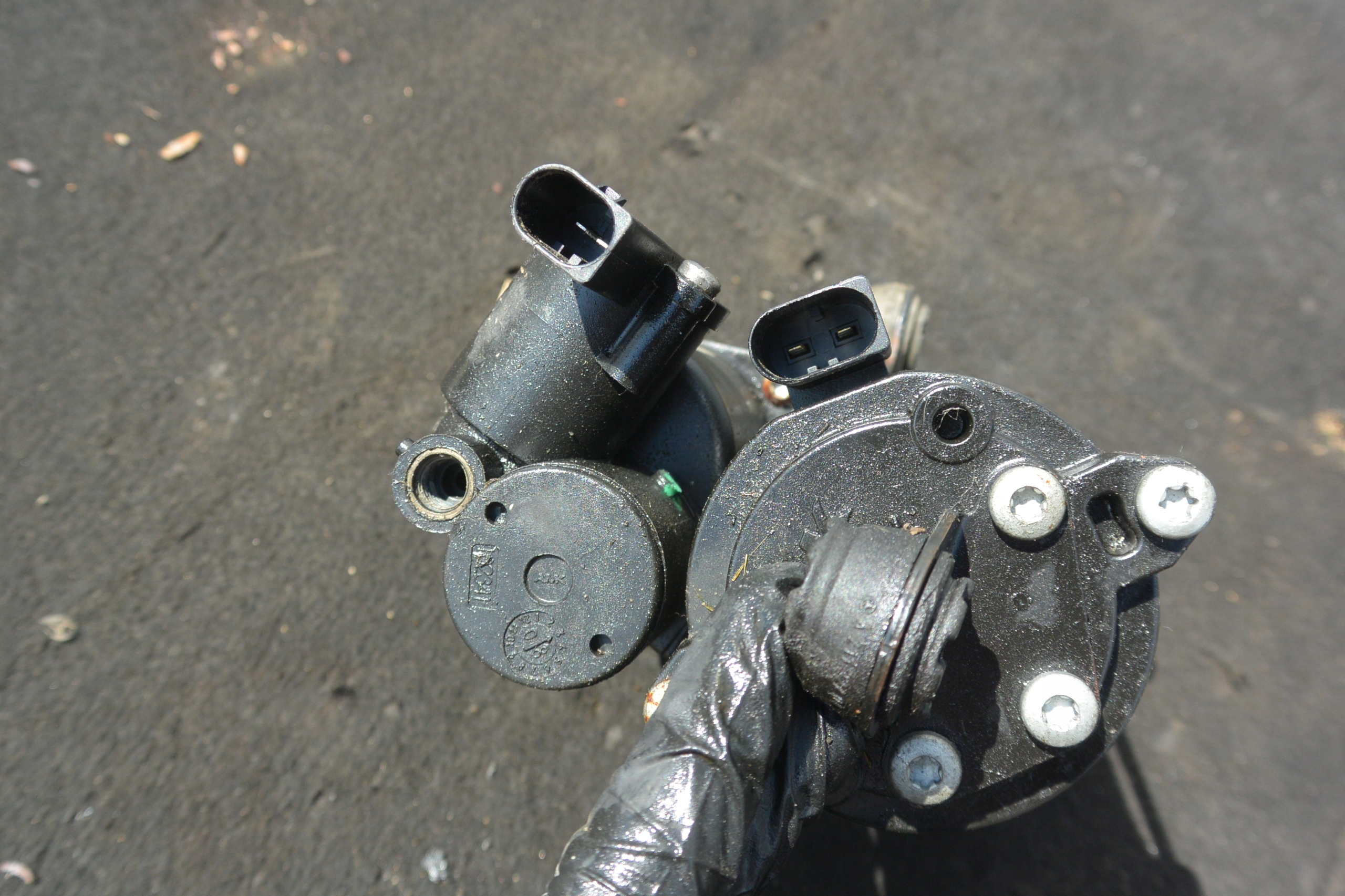 pump compressor; springing AIRMATIC MERCEDES GL ML R-KLASA X164 W164 W251