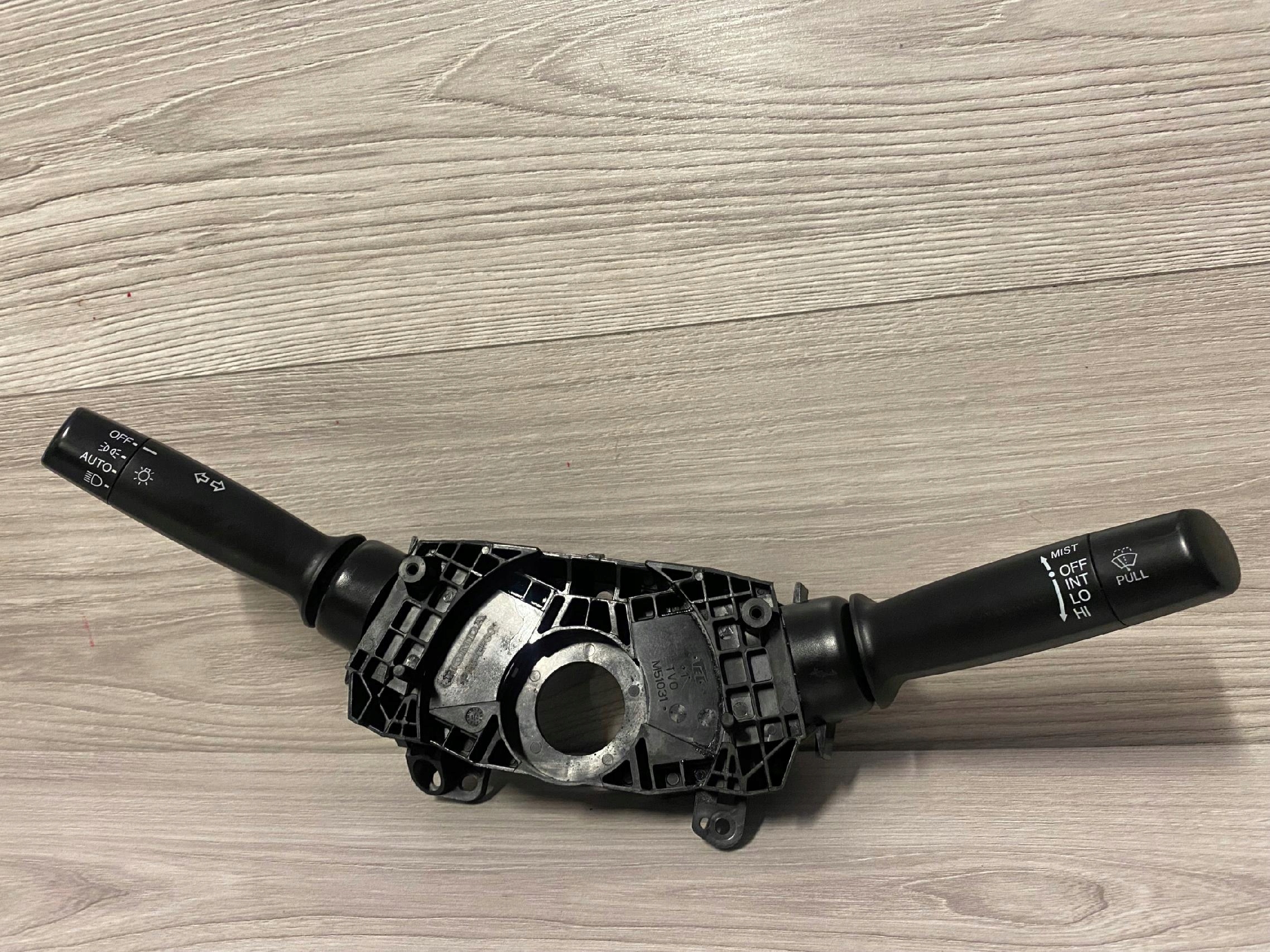 HONDA CIVIC X 17-21 USA ПЕРЕКЛЮЧАТЕЛЬ КОМБИНИРОВАННЫЙ ПЕРЕКЛЮЧАТЕЛИ