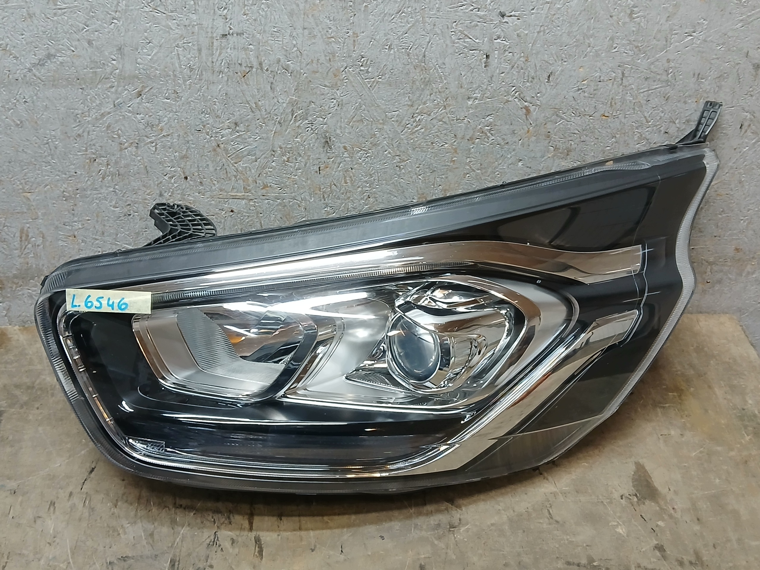 light front left FORD CUSTOM LIFT lens LED 18
