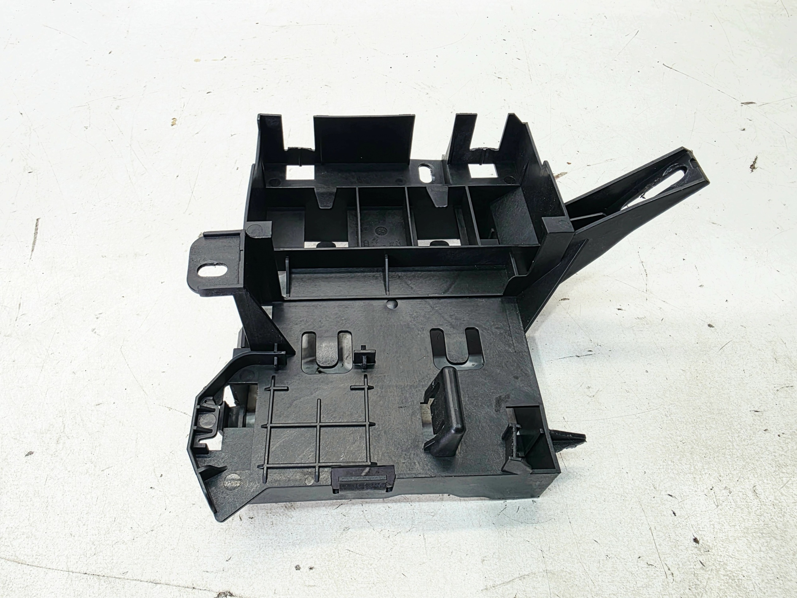 bracket holder STEROWNIKA AUDI A5 8F CABRIO 8F0907461