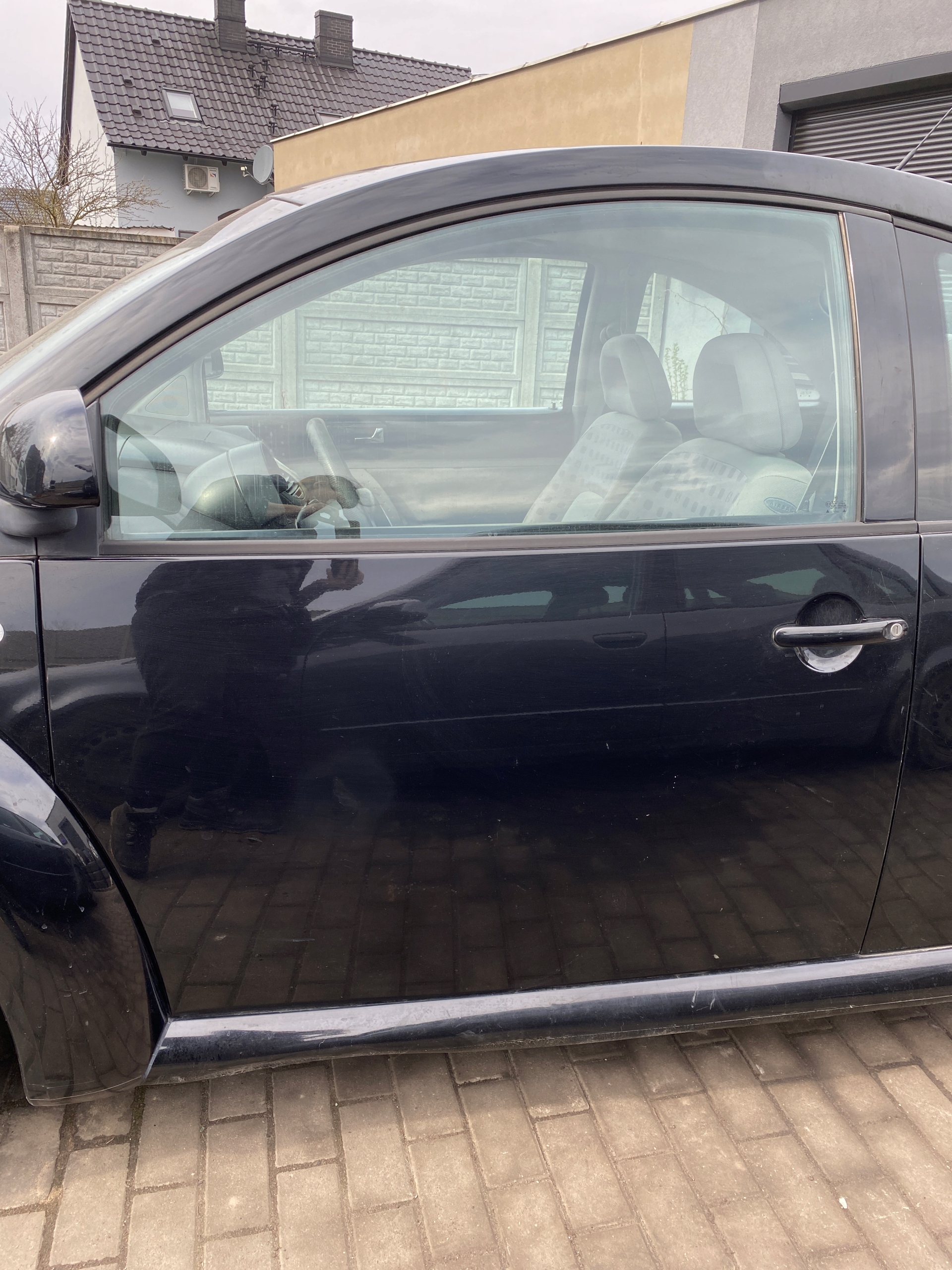 VW NEW BEETLE 98 -10 door left front front kod lakieru L041