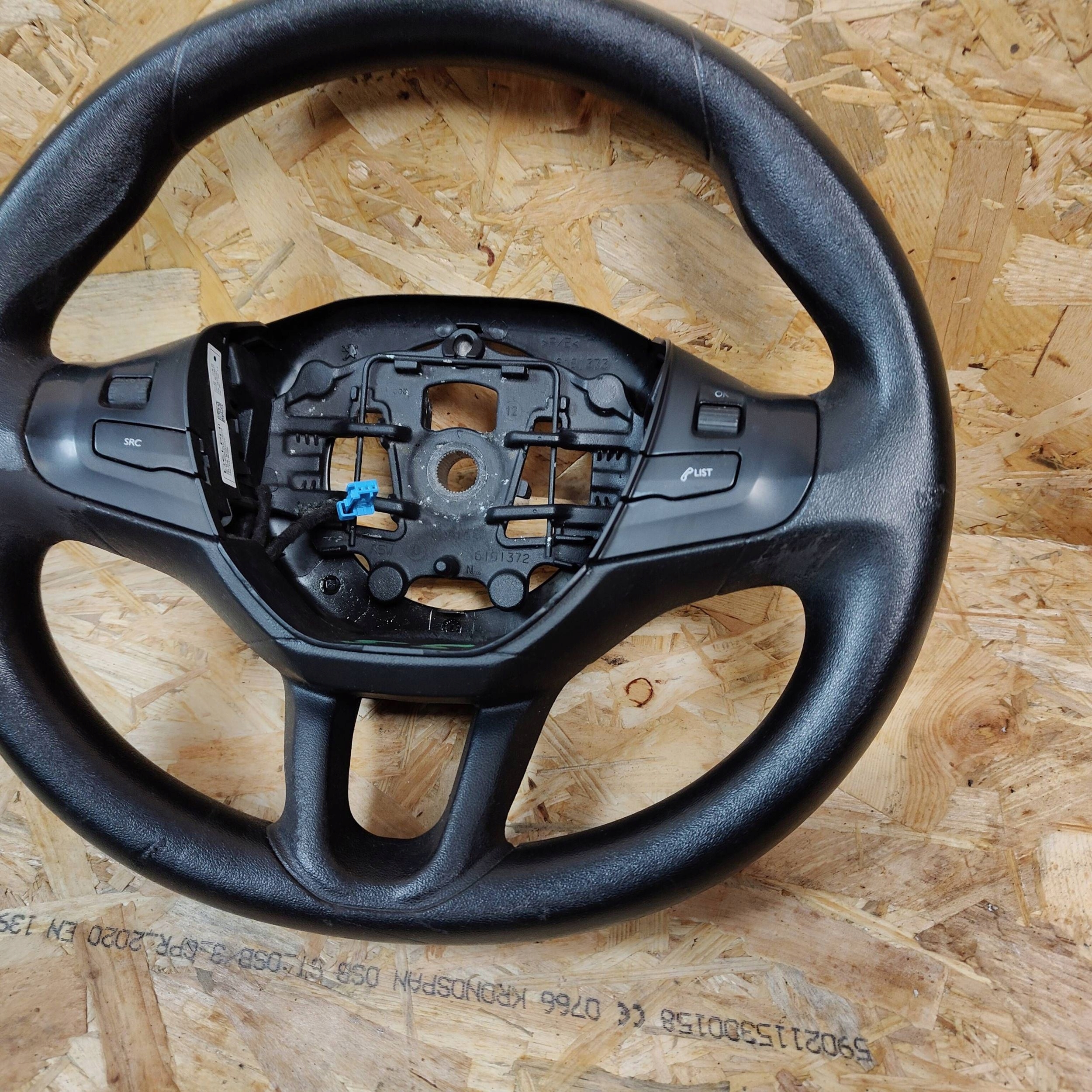 volante Peugeot 208 e 96750123ZD