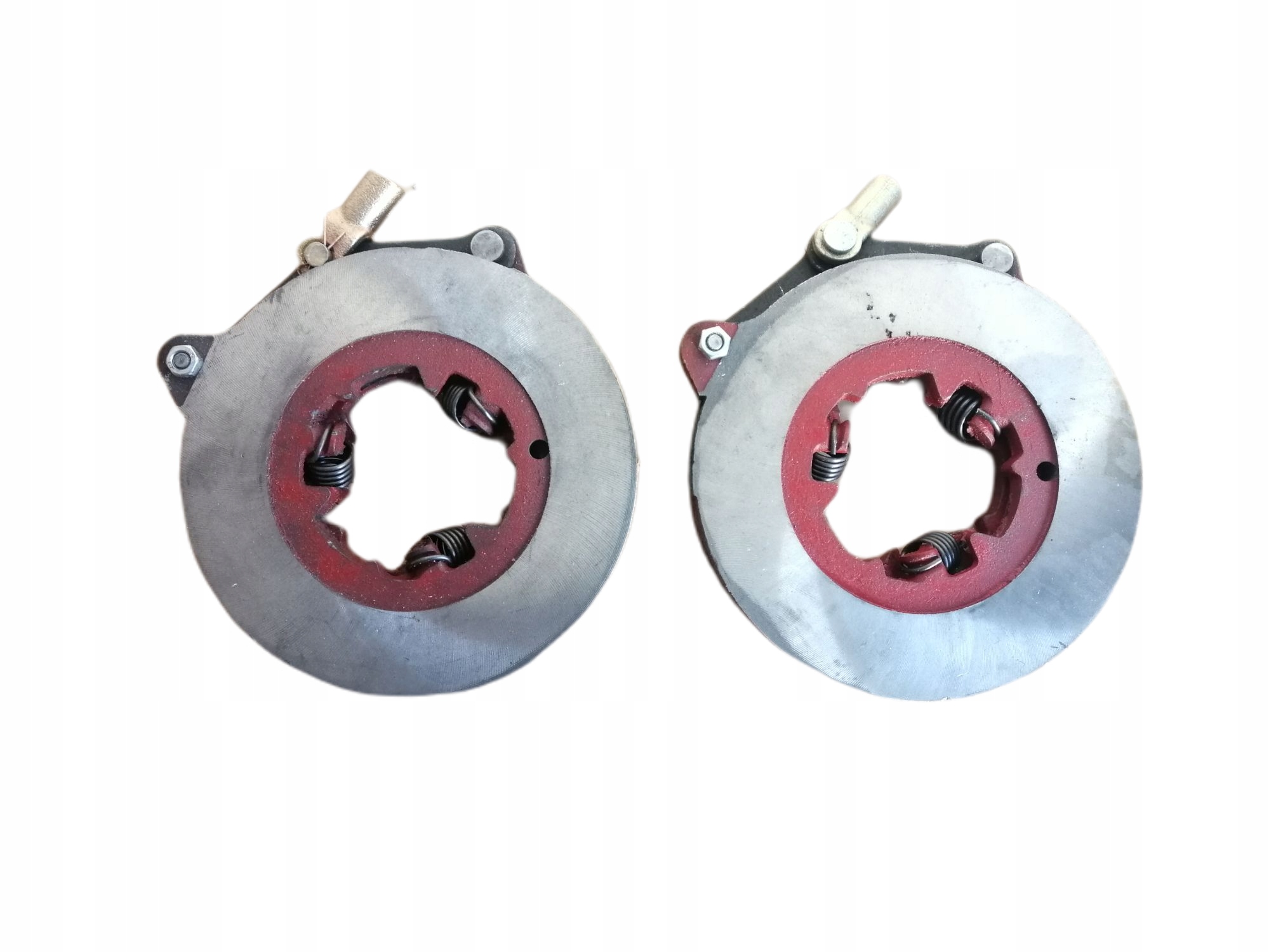 ZESTAW TARCZA DOCISK ROZPIERAK HAMULCA MTZ 80 82