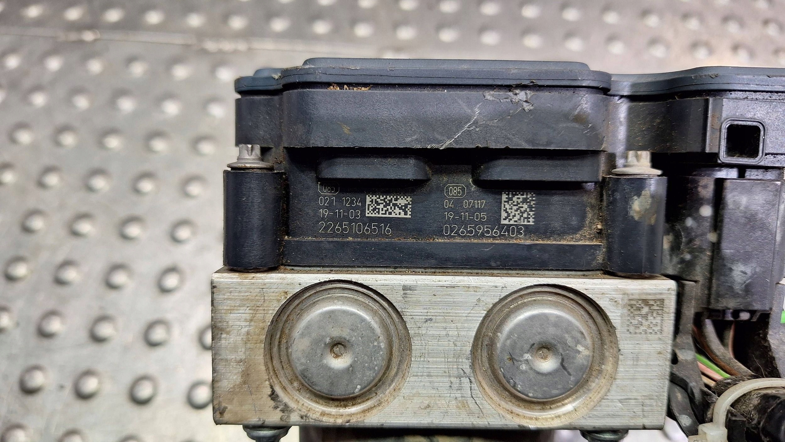 pump control unit ABS A4539008610 476604926R SMART EQ FORTWO III 453