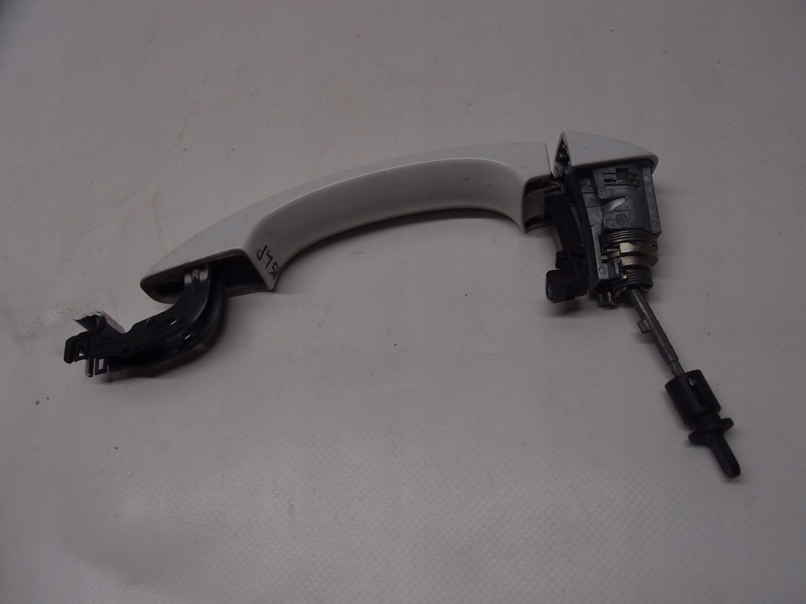 Ручка дверей ліва передня AUDI A5 8T0837205A