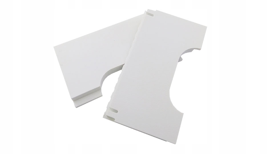 

Komplet nóżkozaślepki 100mm Białe Pełne Pcv