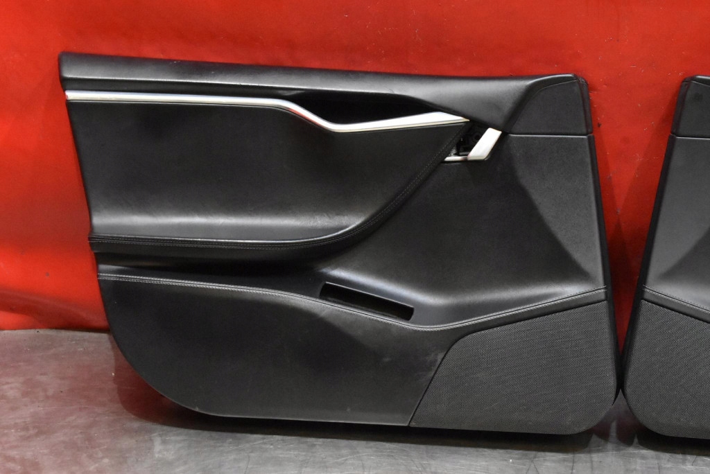 side side door KOMPLET SKORZANE EU TESLA MODEL S LIFT 16-21
