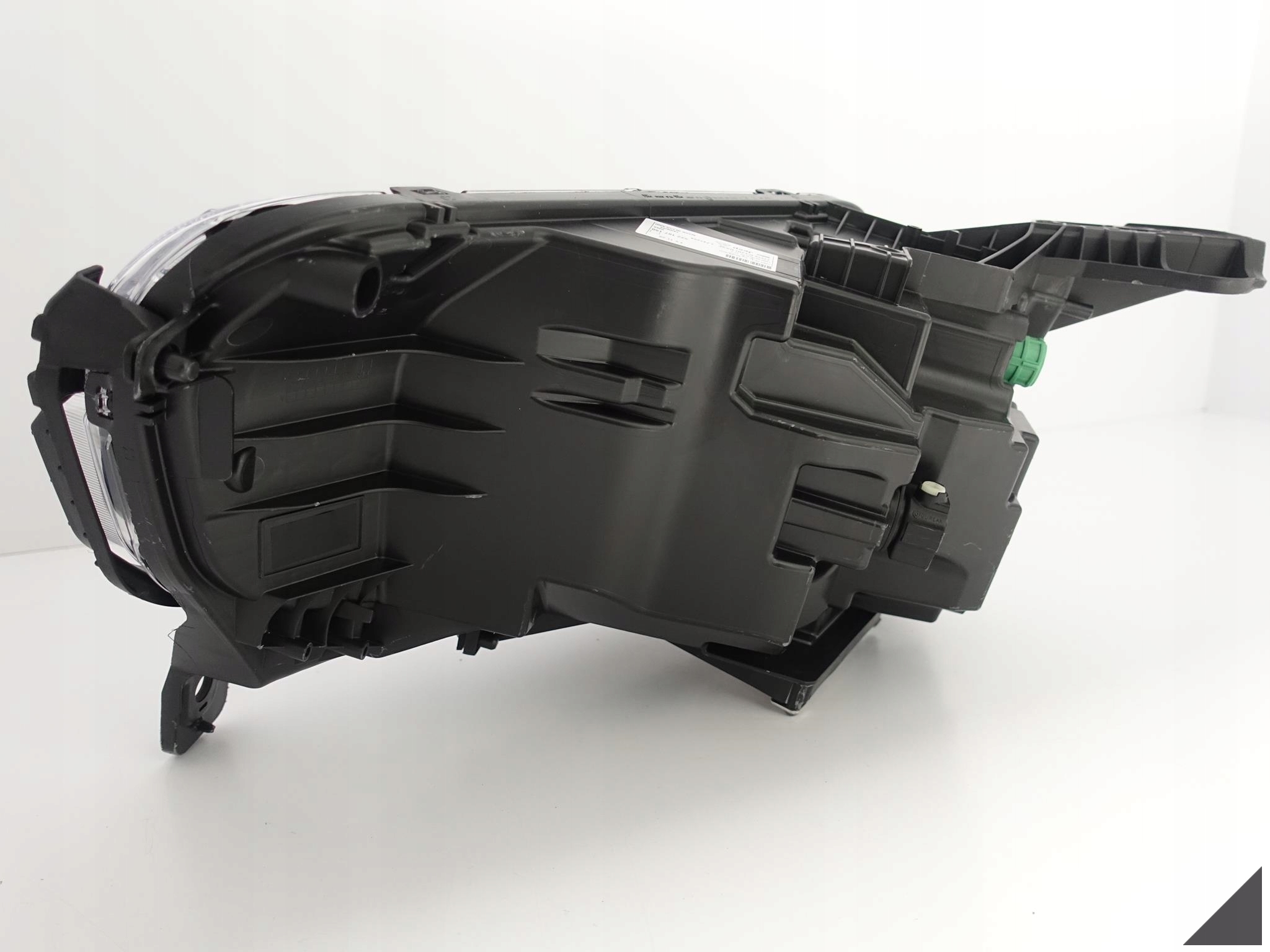 JEEP AVENGER 22- BASE LOW ZWYKŁA FULL LED LAMPA R Typ samochodu Samochody osobowe