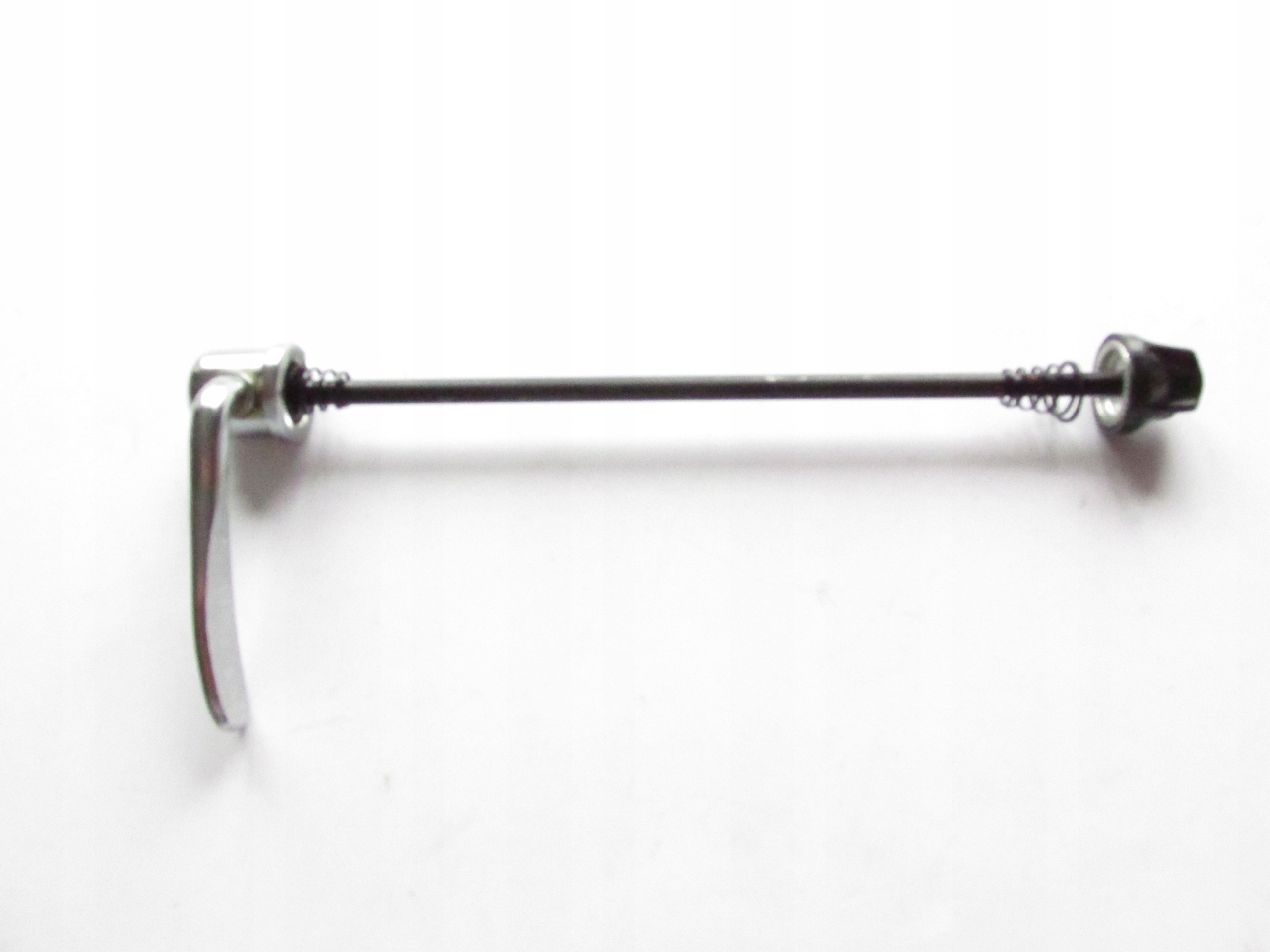 

zacisk piasty tyl Shimano stalowy srebrny