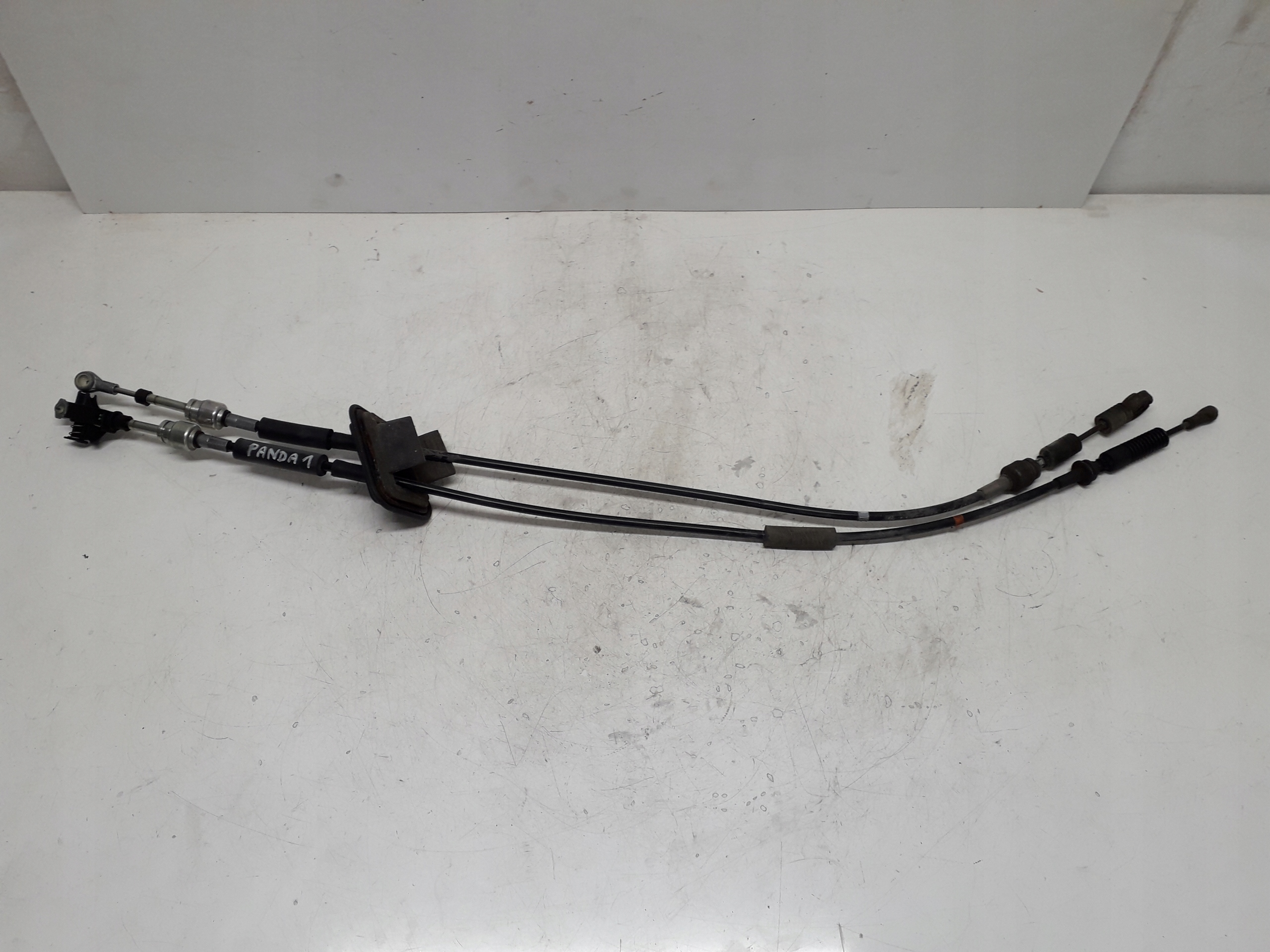 FIAT PANDA 2 II 03-12 LINKA LINKI WYBIERAKA ZMIANY BIEGÓW 51726615