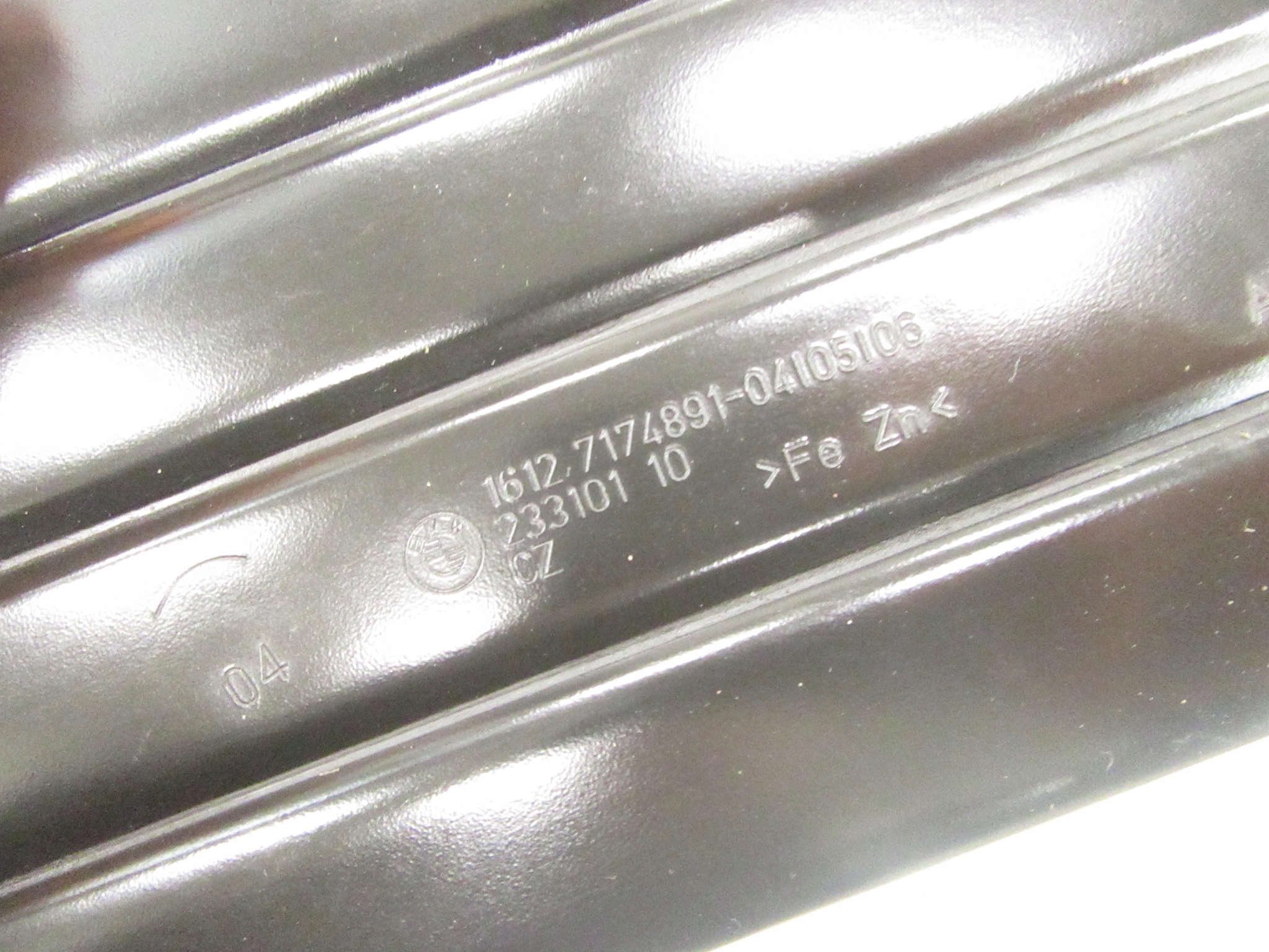 Couverture tablier moteur Moulage Support plaque przewodow Carburant BMW e81 e82 e84 e87 e88 e90 e91