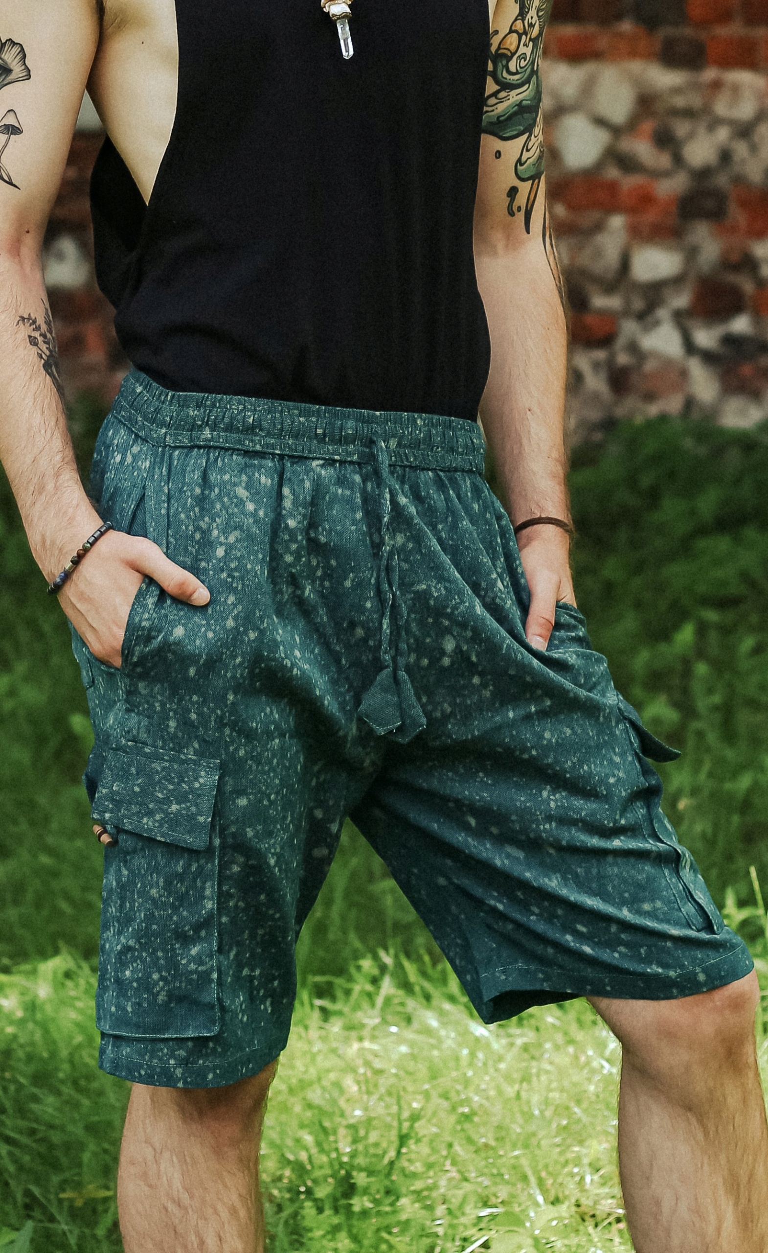 Krátké kraťasy s volnými šortky typu hippie s efektem batiku bermudy, velikost M