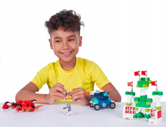 ZURU MAX KLOCKI KONSTRUKCYJNE 3 FIGURKI 312 el. Płeć chłopcy