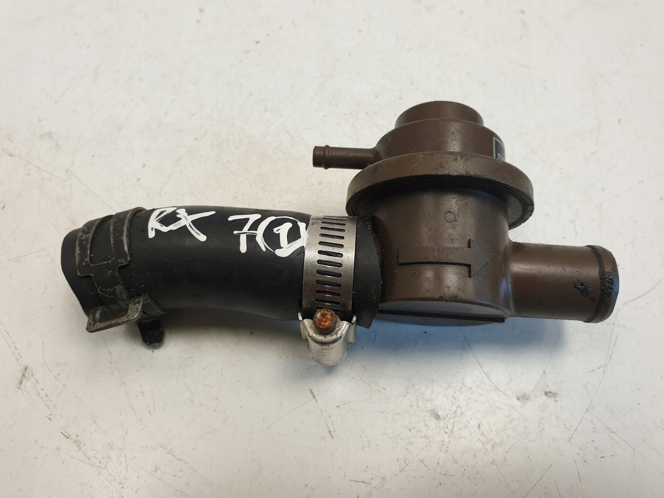 Mazda RX - 7 III 1.3 видувний клапан 084900-0580