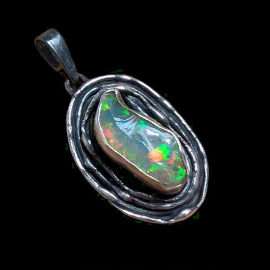 Opál Ušlechtilý Etiopie Stříbro Přívěsek Stříbrný Multicolor Krásná Syrová
