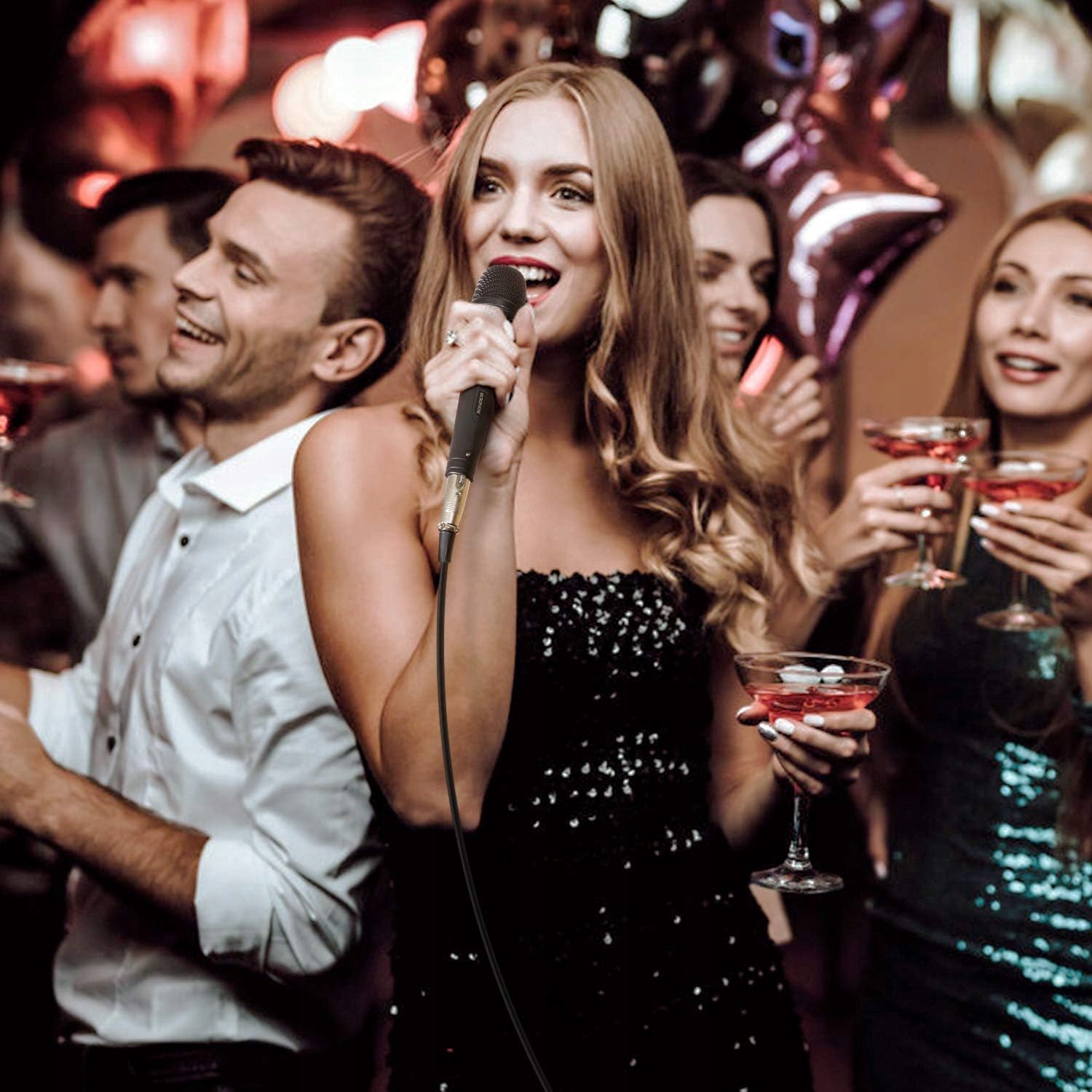 DYNAMICZNY CZARNY MIKROFON RĘCZNY Z KABLEM XLR 5M TONOR Model DAFA