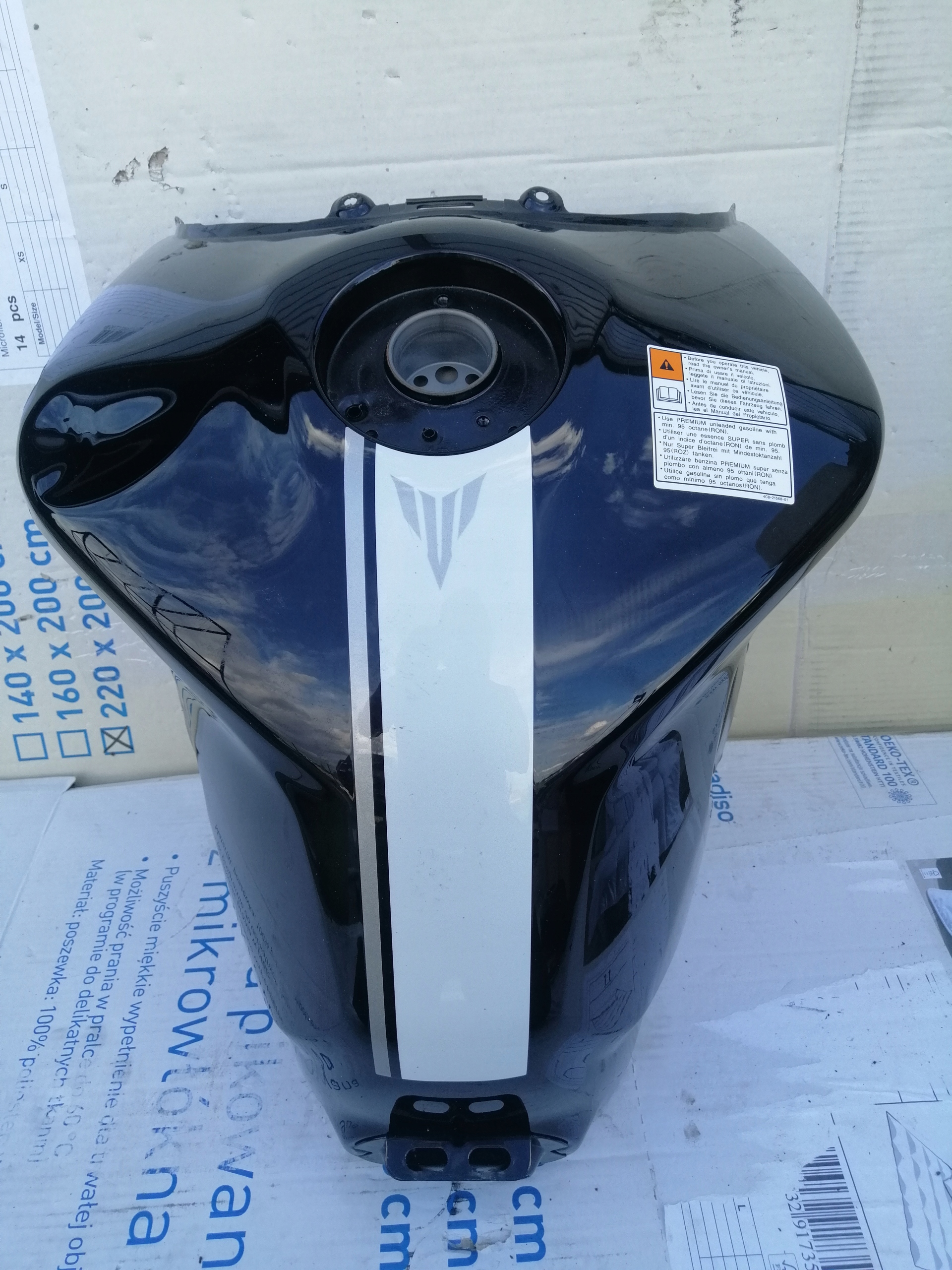 1RC-Y2410-00-01 - YAMAHA MT09 ТОПЛИВНЫЙ БАК