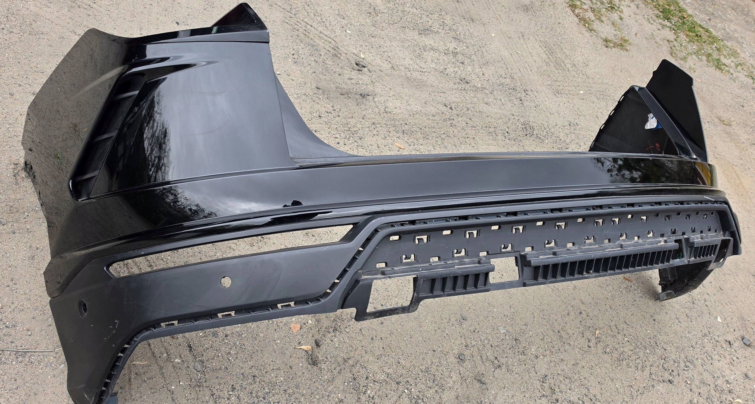 Lamborghini Urus 4ML807511A bumper rear