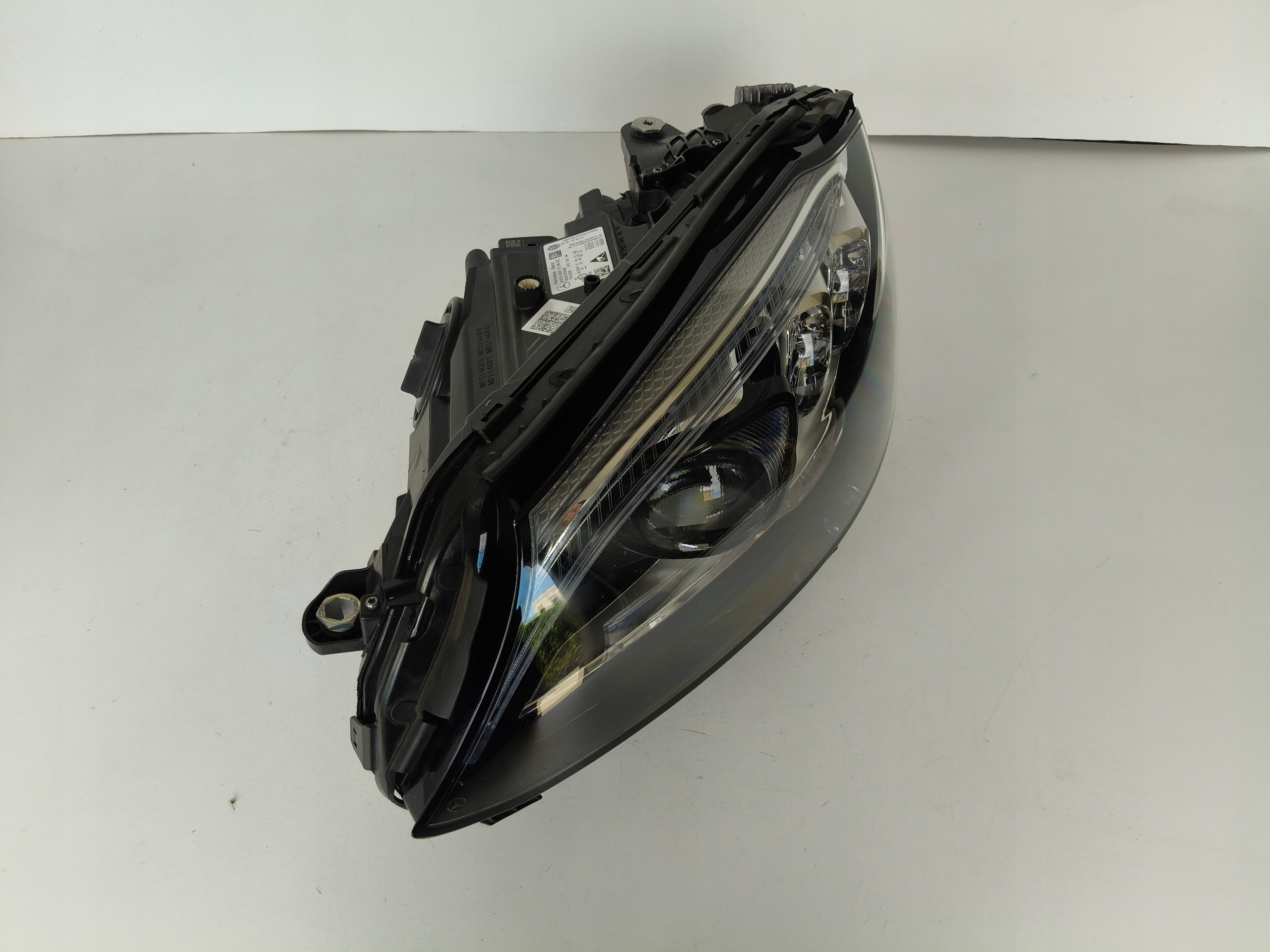 light left REFLEKTOR MERCEDES C-KLASA W205 18- LIFT FULL LED MULTIBEAM