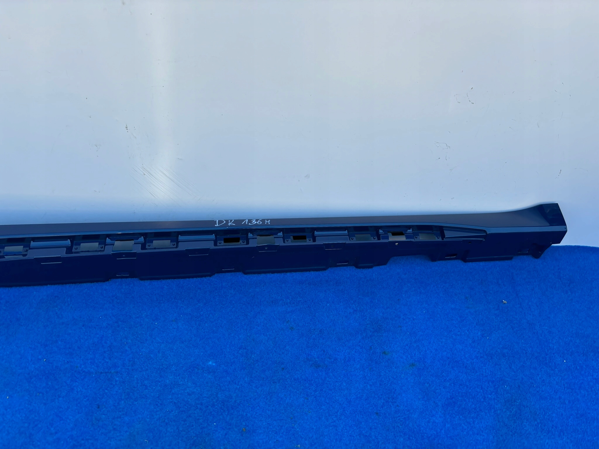 AUDI RS5 8W8 LIFT right moulding threshold threshold 8W8853860G DK136H