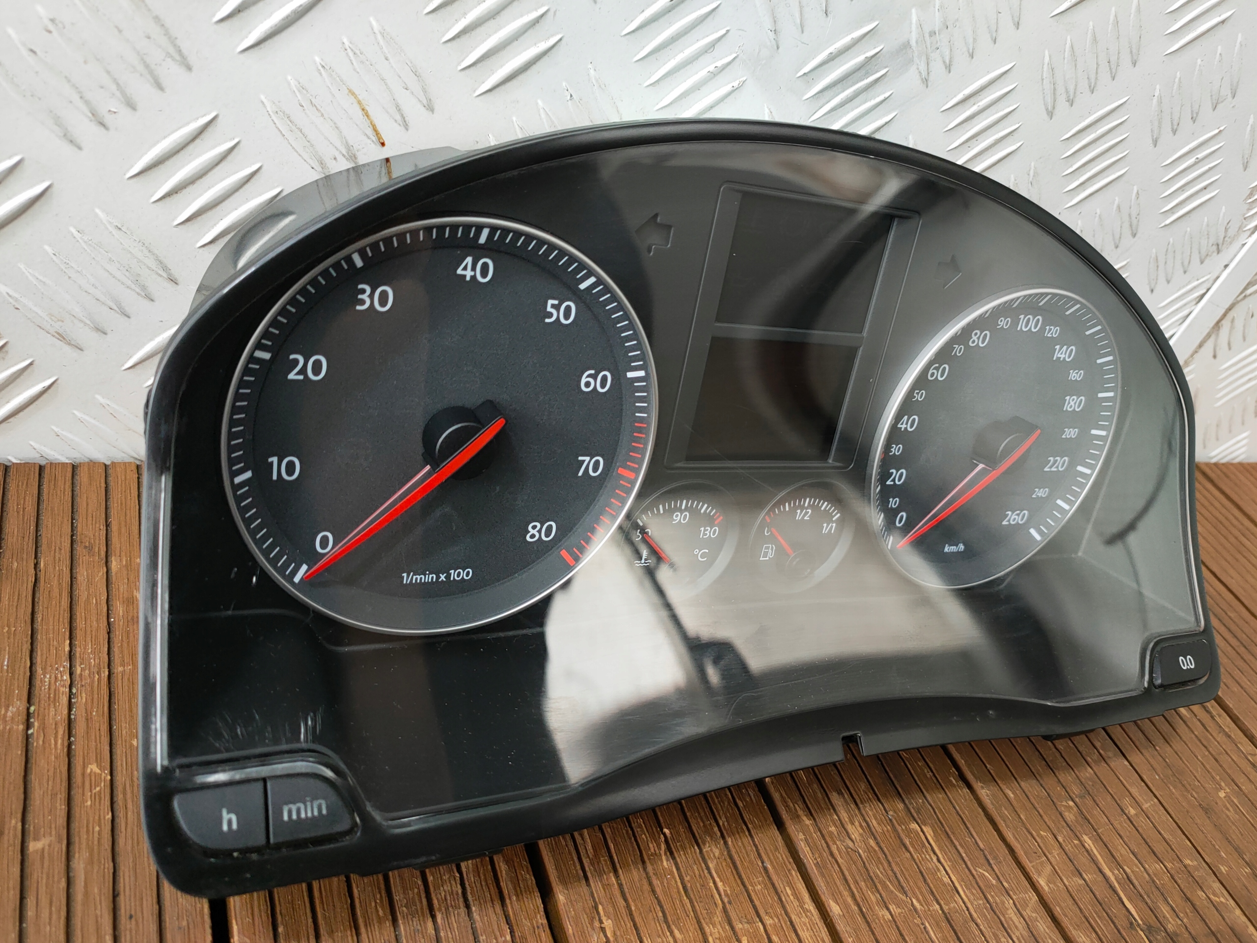 VW JETTA V 05-11 2.0 FSI dials dials 1K0920852A EUROPA OE