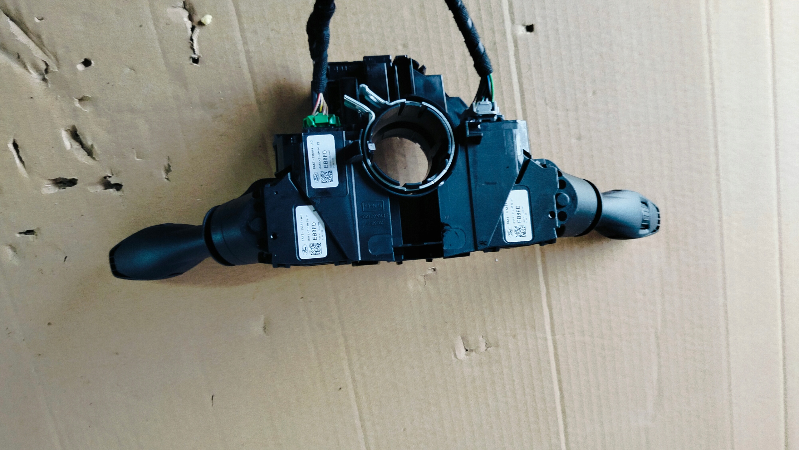 DEVIO LUCI TERGICRISTALLO TERGI FORD FIESTA MK7 8A6T-13N064-AG interruttore DEVIO LUCI DEVIO