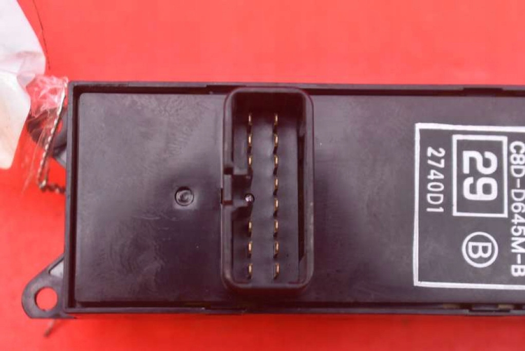 control panel of the window EU 8608A185 CITROEN C-CROSSER 07-13