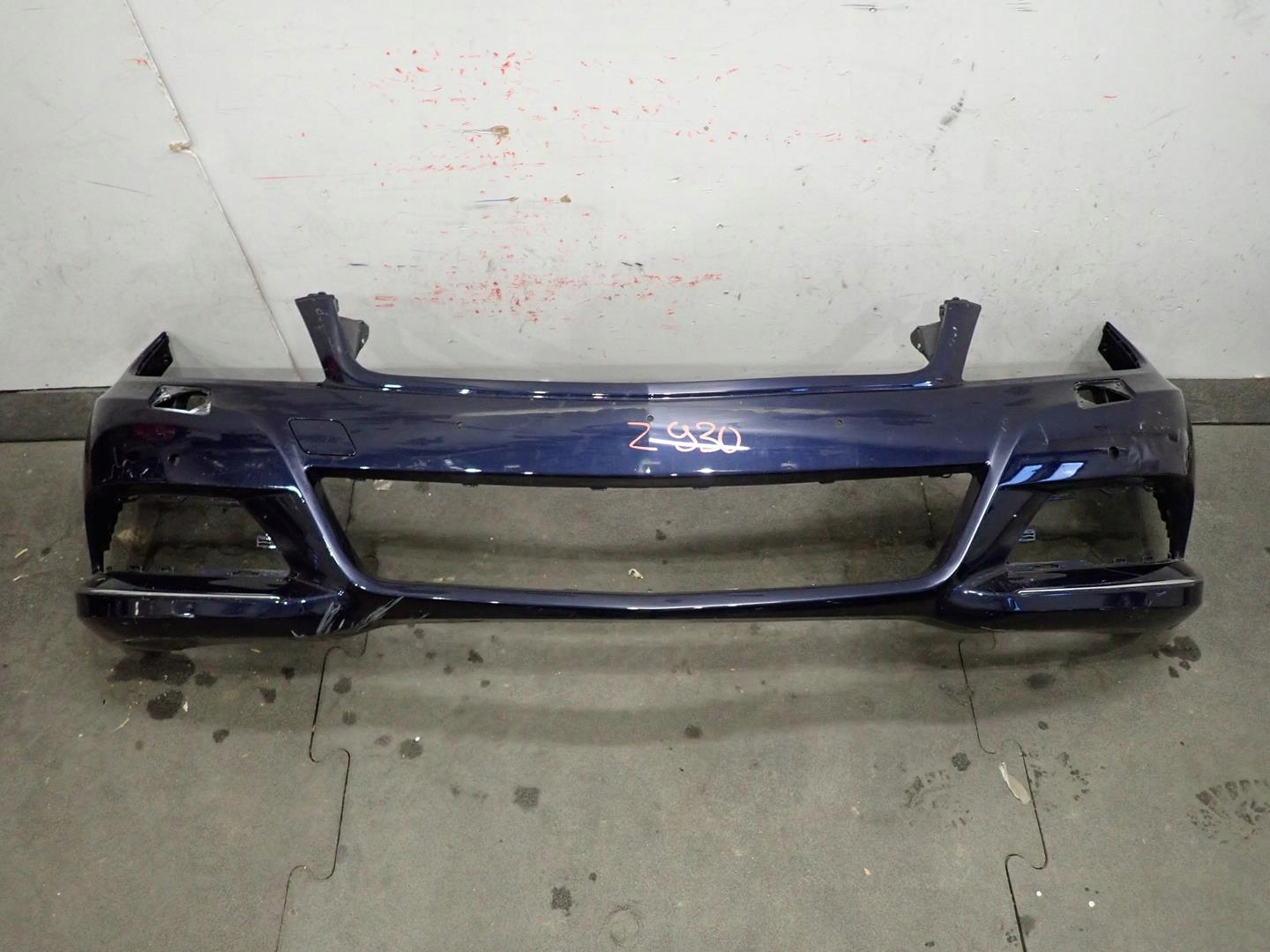 bumper front front MERCEDES C-KLASA W204 LIFT 2011