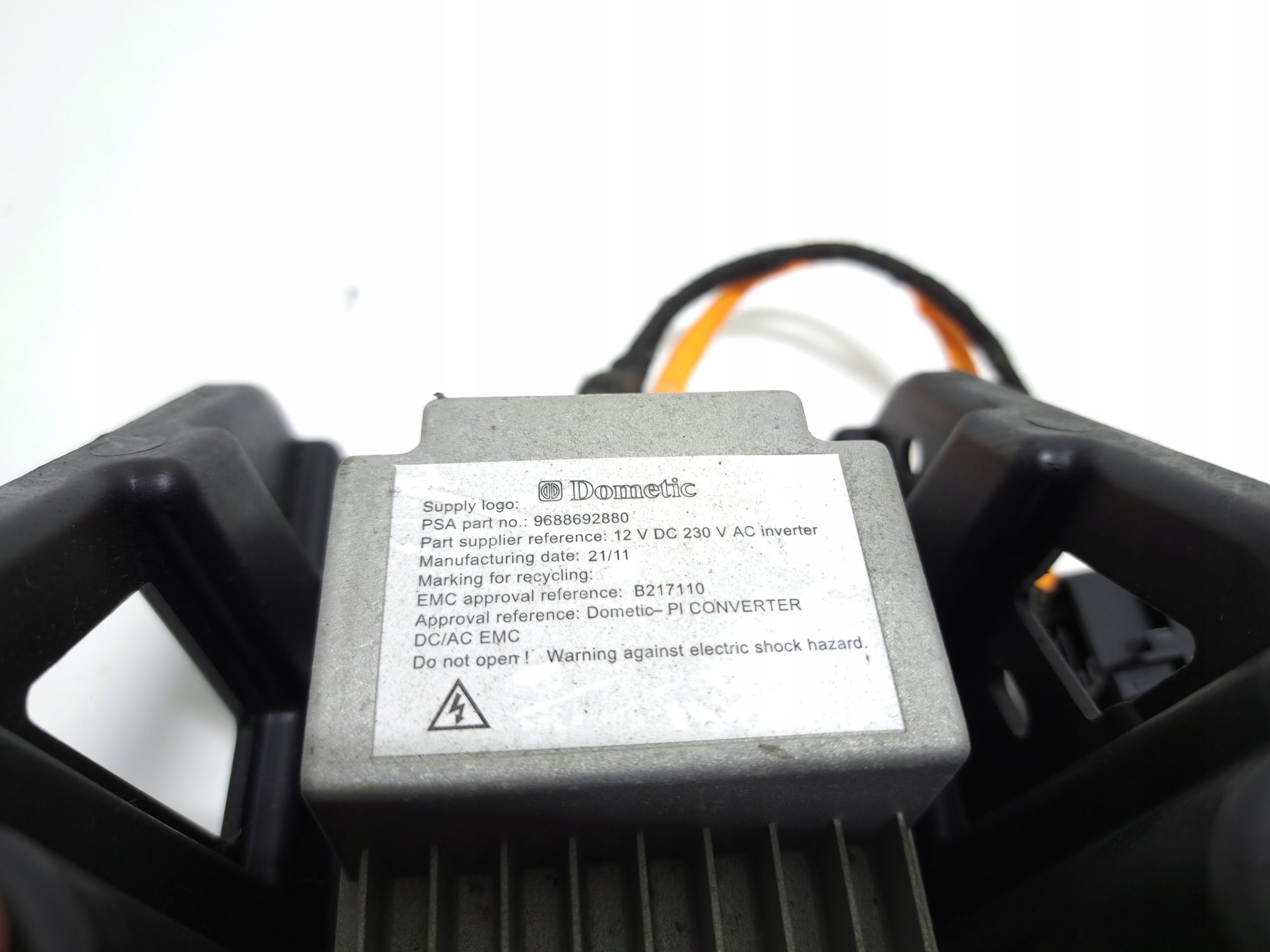 CITROEN C4 II B7 DS4 PRZETWORNICA NAPIECIA 9688692880 Numer katalogowy części 9688692880