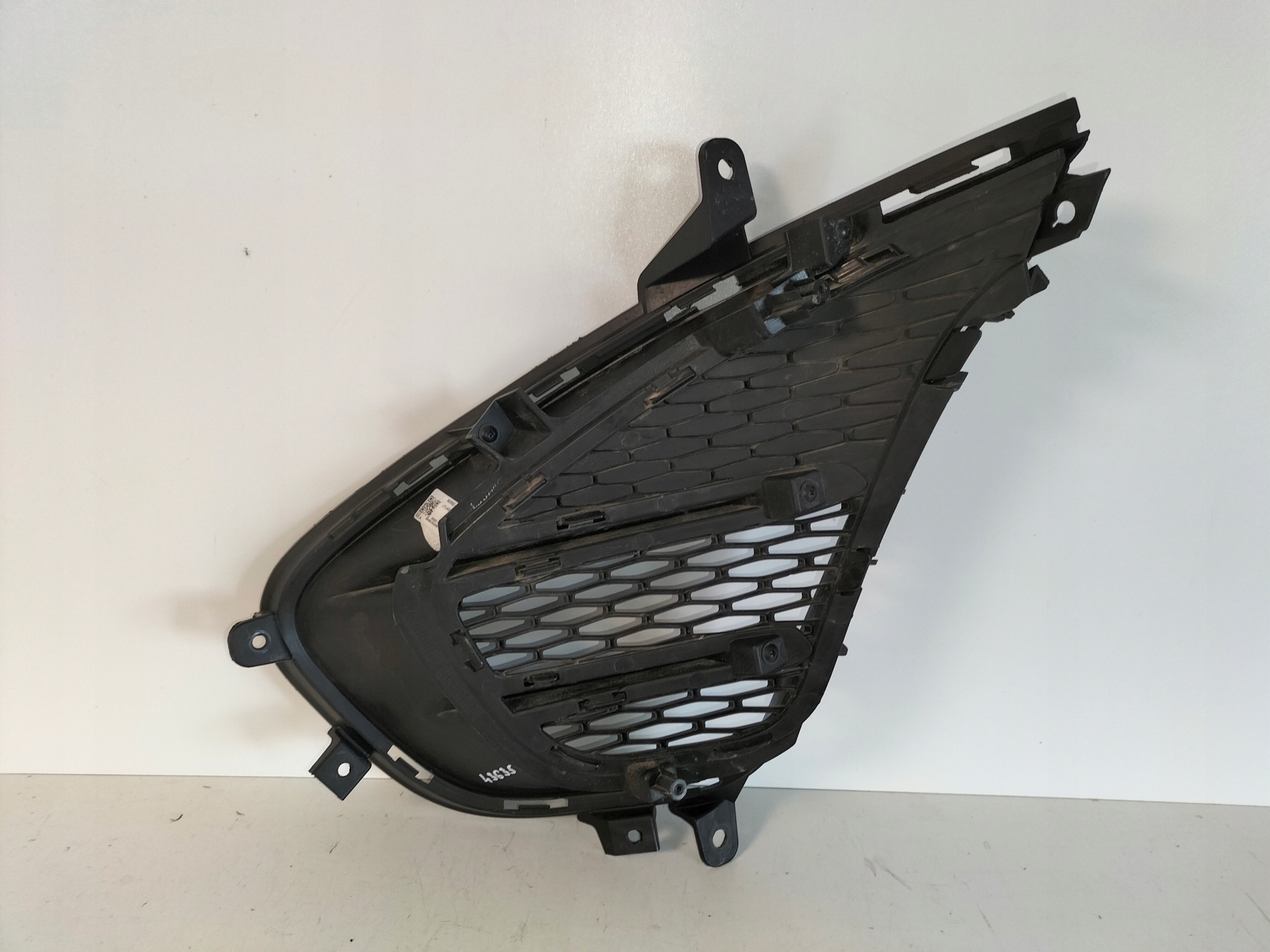 grille grid of a bumper front right KIA CEED 3 III LIFT 21- GT-LINE