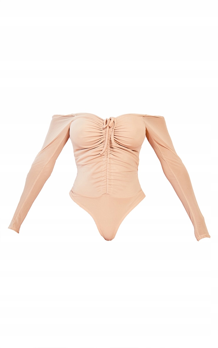 PRETTYLITTLETHING SEKSOWNE BEŻOWE BODY Z OKDRYTYM RAMIONAMI R2XL C598103 Dekolt odkryte ramiona