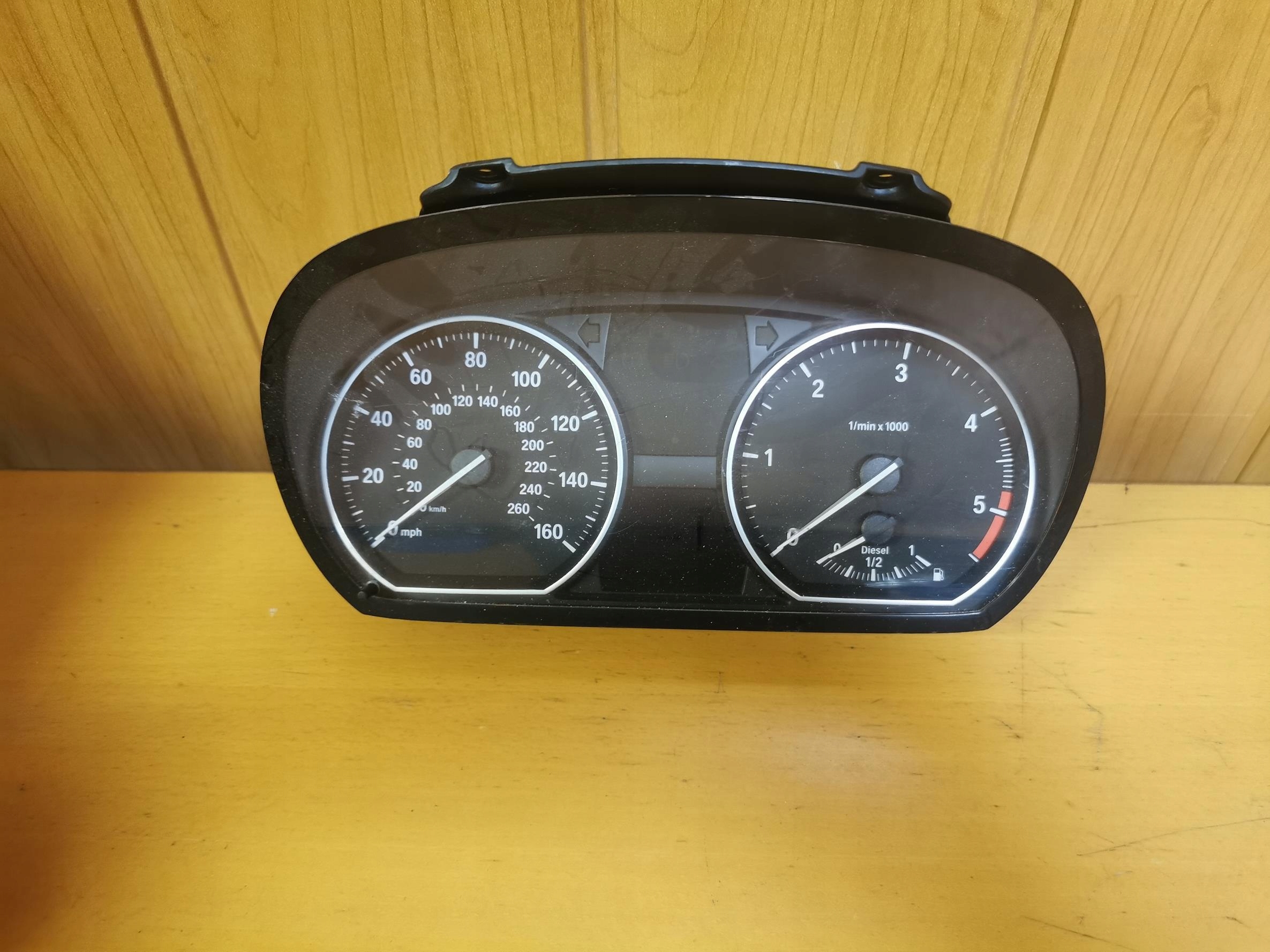 dials dials BMW SERIA 1 E87 E81 2.0D 9187049-02