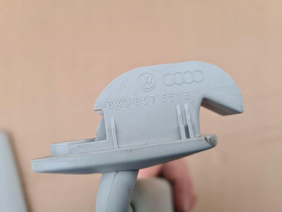 OSŁONA PRZECIWSŁONECZNA LEWA SEAT LEON 1 I TOLEDO II AUDI 6X0857551B Producent części SEAT OE