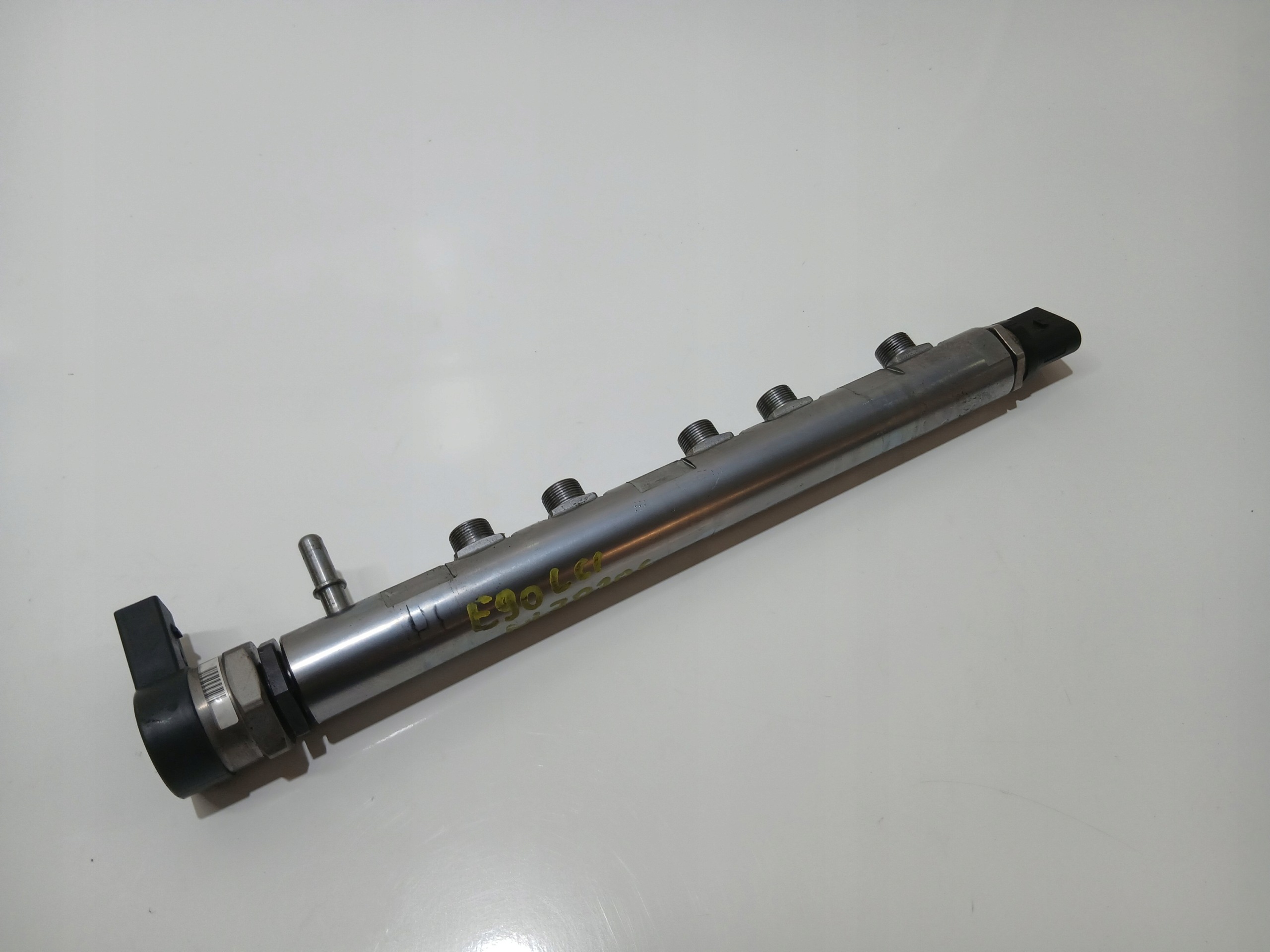injection ramp BMW X1 E84 E90 E91 N47D20C 7809127 (0005679)