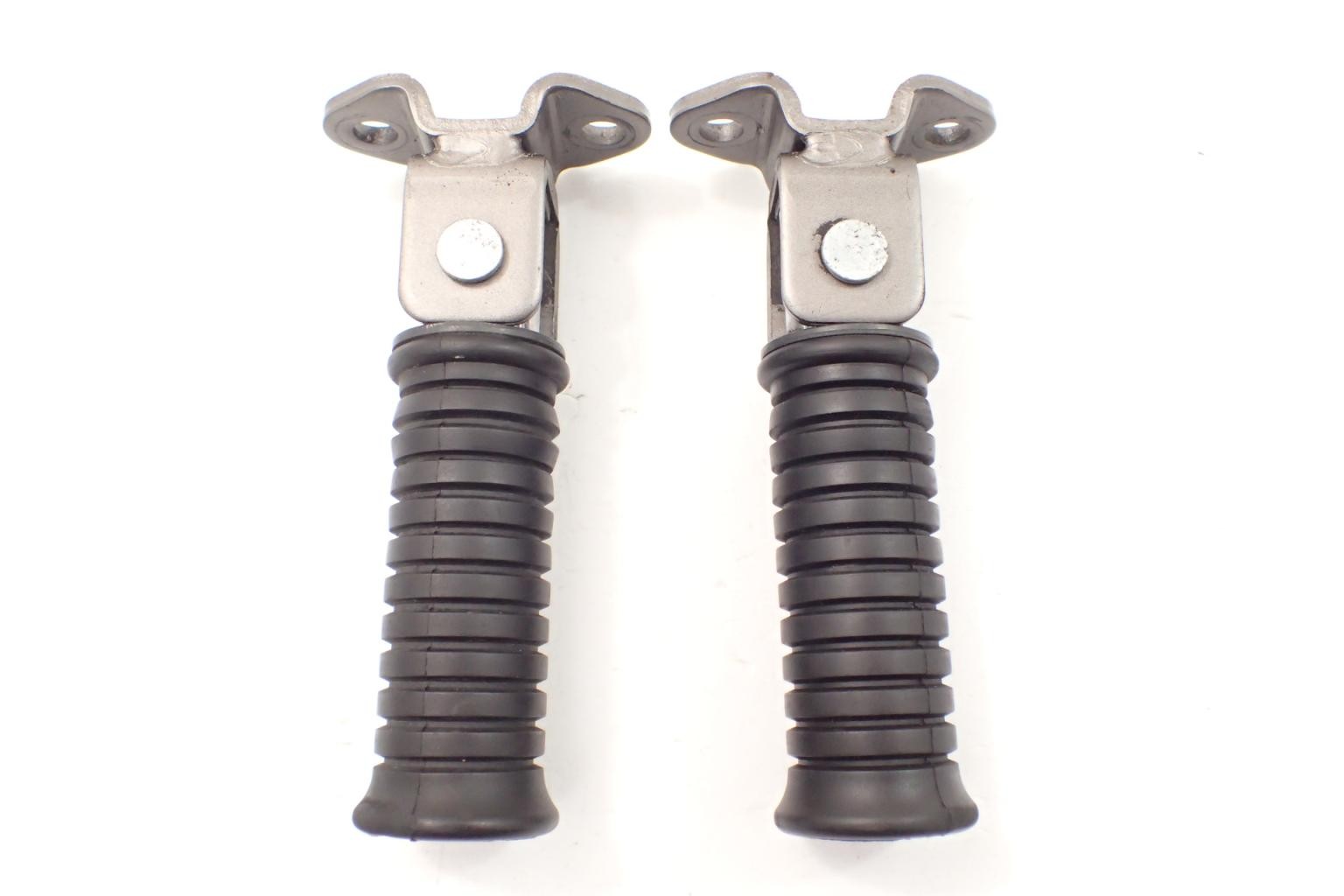 134688-1111 - Kawasaki VN 900 Vulcan Set подножка пассажира задняя