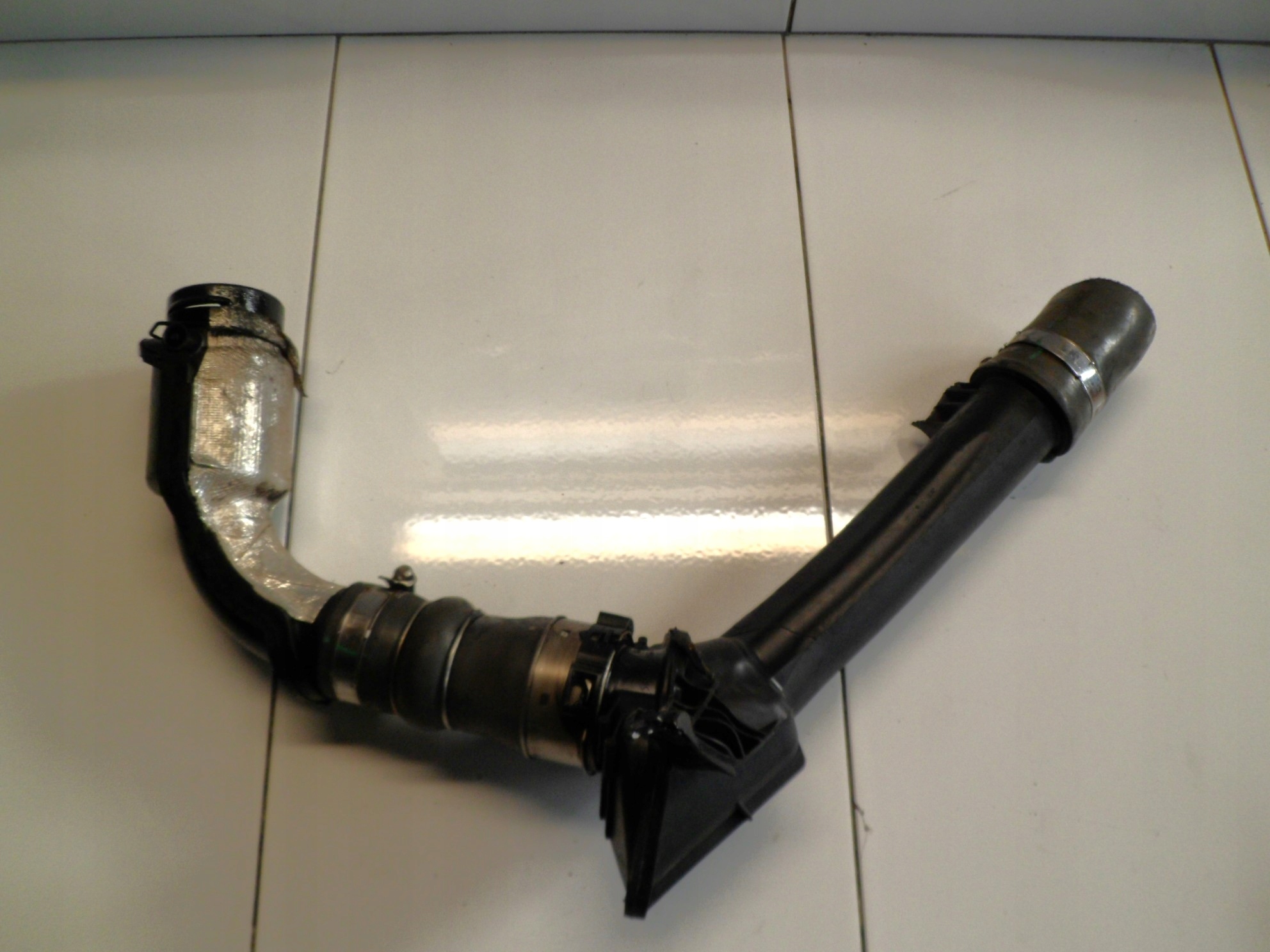 RENAULT CLIO MEGANE 1.5DCI K9K pipe air 8200687468