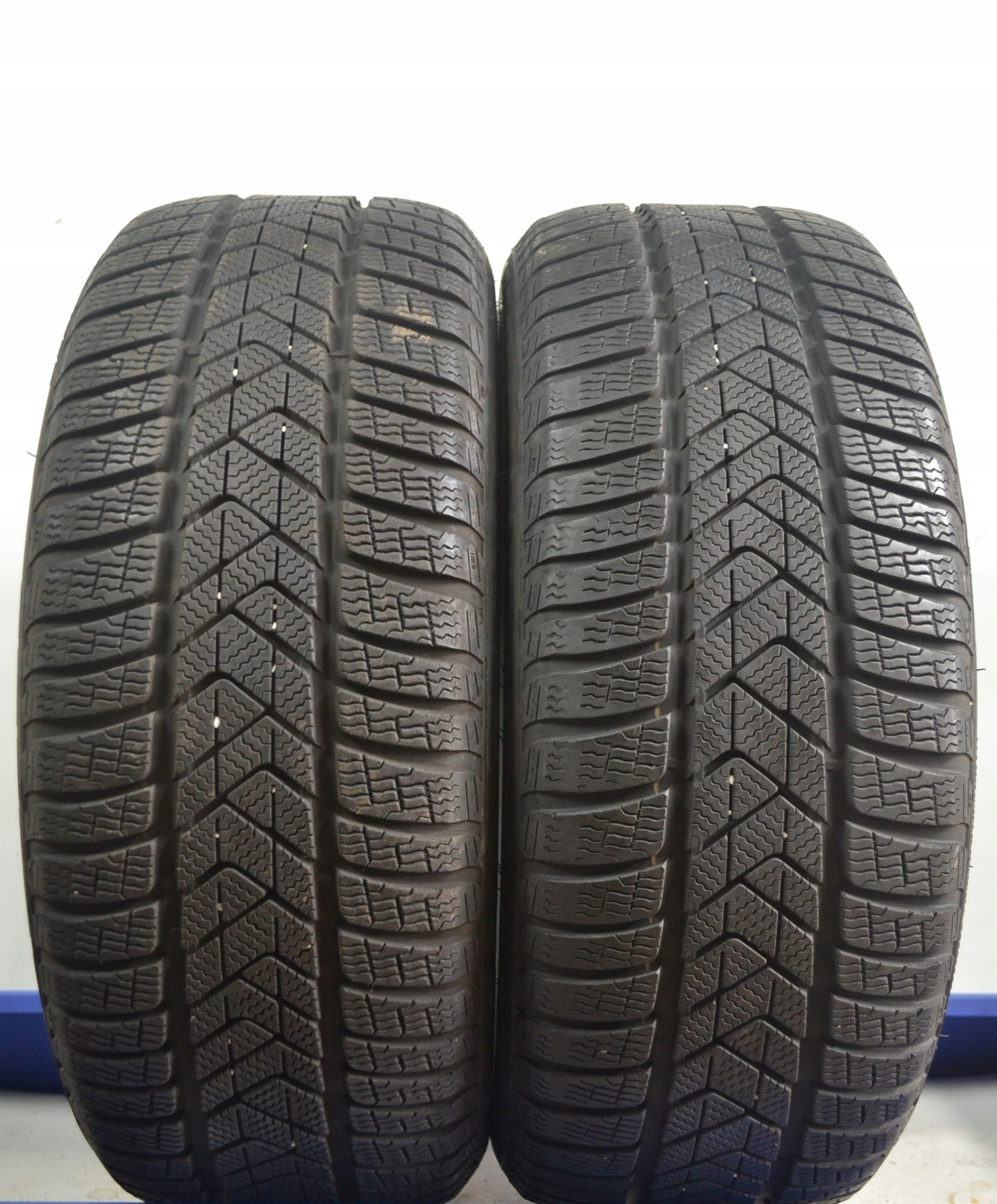 245/45R18 100V PIRELLI SOTTOZERO 3 RFT x2szt 8025z