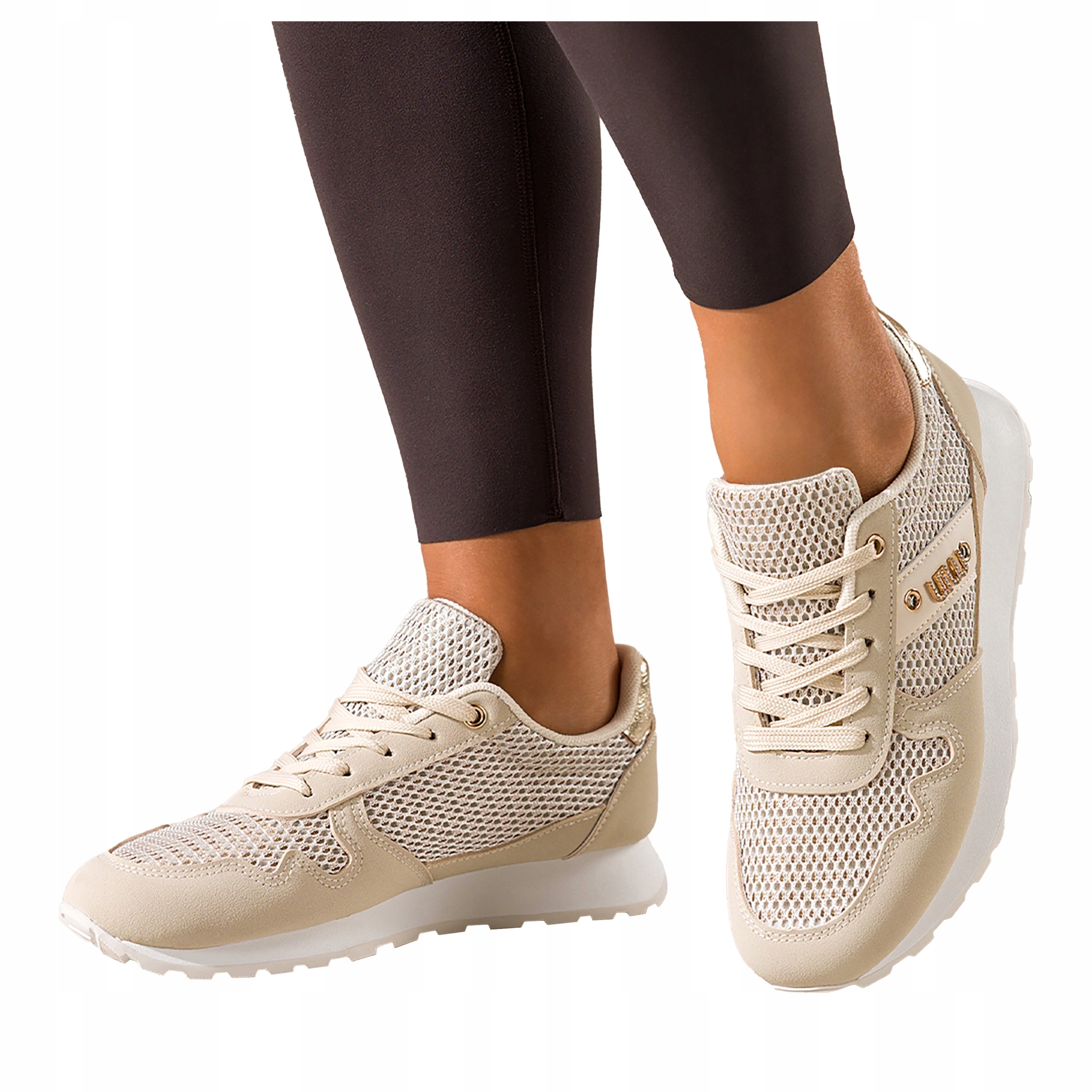 Sneakersy Béžové Dámské Sportovní Šněrovací Platforma Zlaté Vložky r 40