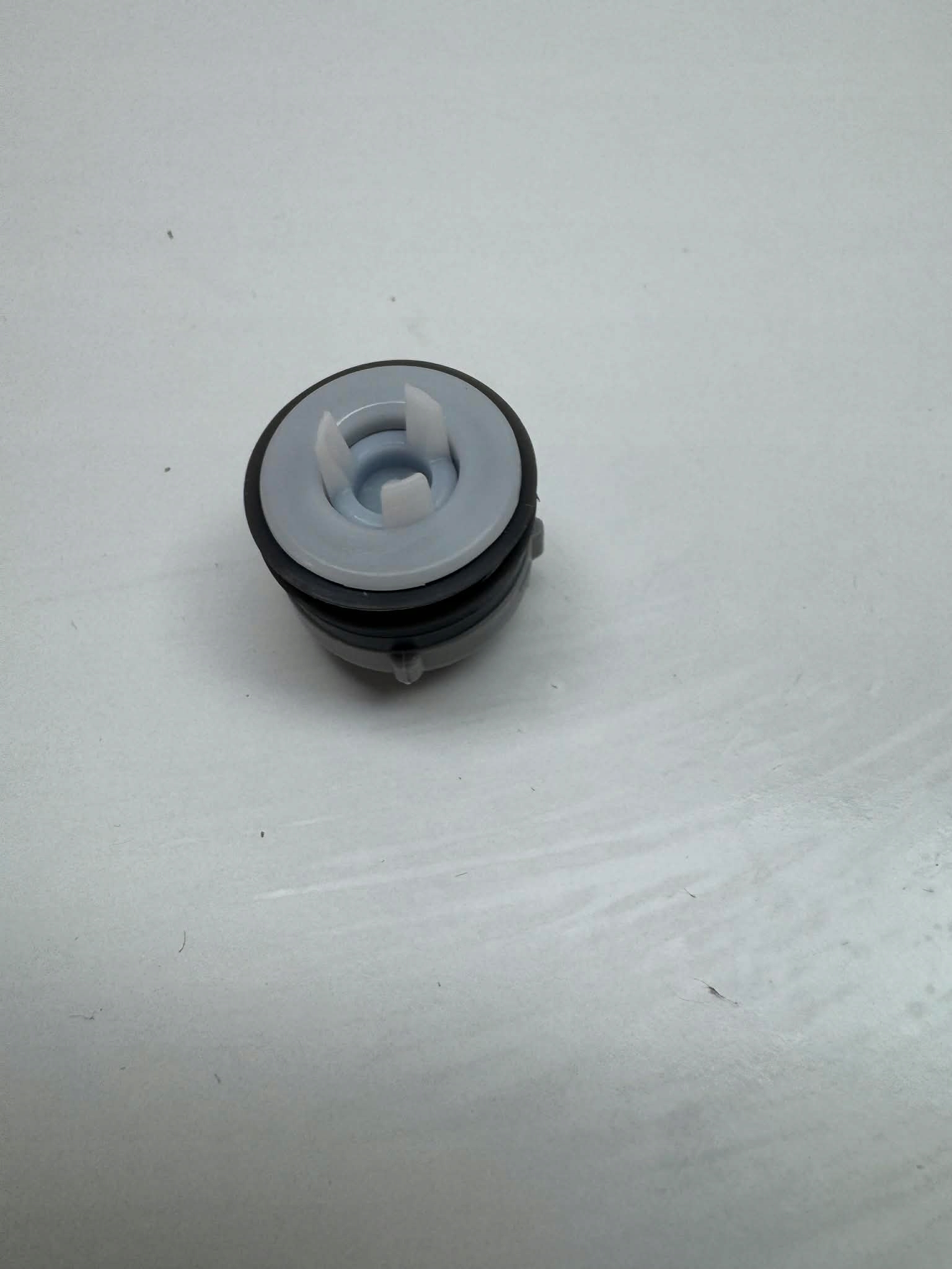 Samsung DC97-22023B Korek (zawór) dozownika detergentu do pralki