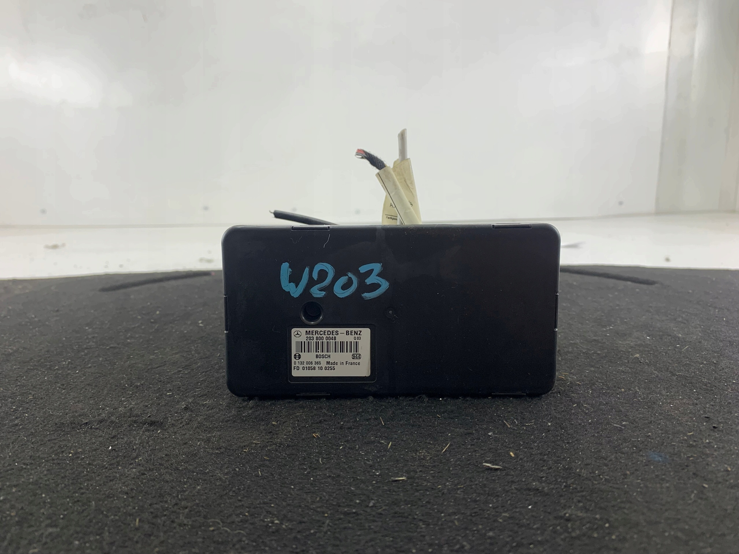 MERCEDES W203 pompa della serratura centrale 2038000048