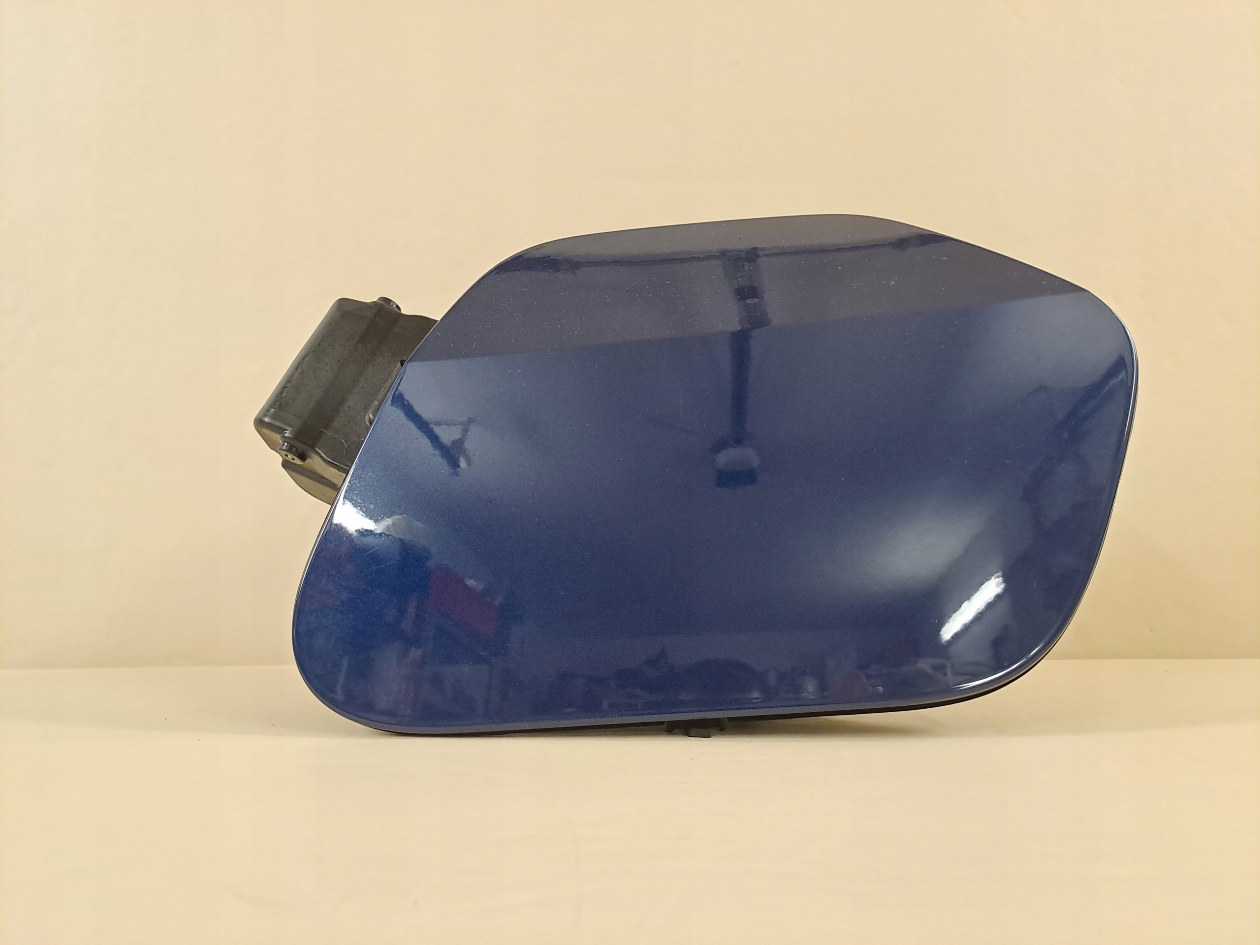 39167574 - OPEL CORSA F 21R крышка топливного бака крышка EQX