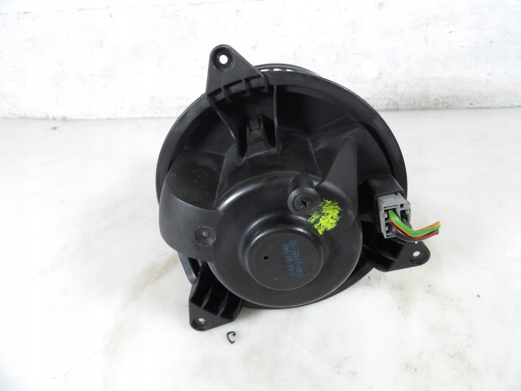 Ford OE XS4H18456AD heating